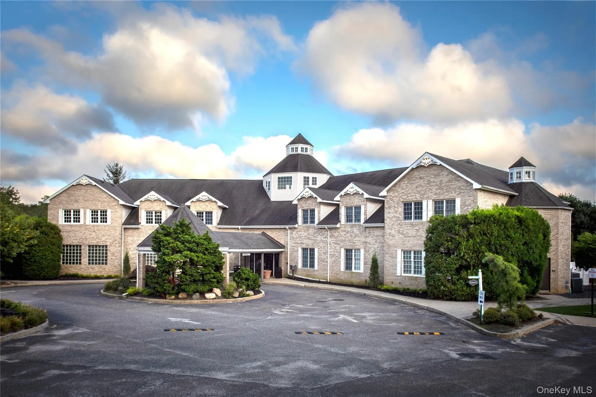 57 Cassa Loop, Brookhaven, NY, 1 Bedroom Bedrooms, 4 Rooms Rooms,1 BathroomBathrooms,Residential Lease,For Rent,Cassa,0,1041142 57 Cassa Loop, Brookhaven, NY, 1 Bedroom Bedrooms, 4 Rooms Rooms,1 BathroomBathrooms,Residential Lease,For Rent,Cassa,0,1041142