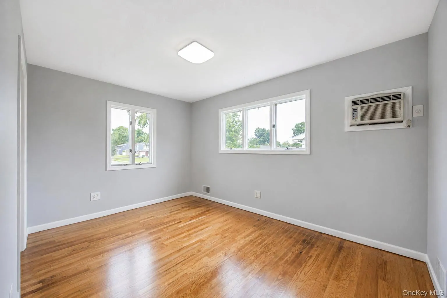 18 Dexter Lane, Smithtown, NY, 4 Bedrooms Bedrooms, 6 Rooms Rooms,2 BathroomsBathrooms,Residential,For Rent,Dexter,0,1041146 18 Dexter Lane, Smithtown, NY, 4 Bedrooms Bedrooms, 6 Rooms Rooms,2 BathroomsBathrooms,Residential,For Rent,Dexter,0,1041146