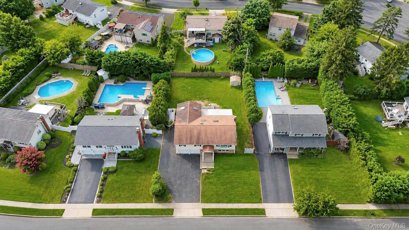 18 Dexter Lane, Smithtown, NY, 4 Bedrooms Bedrooms, 6 Rooms Rooms,2 BathroomsBathrooms,Residential,For Rent,Dexter,0,1041146 18 Dexter Lane, Smithtown, NY, 4 Bedrooms Bedrooms, 6 Rooms Rooms,2 BathroomsBathrooms,Residential,For Rent,Dexter,0,1041146