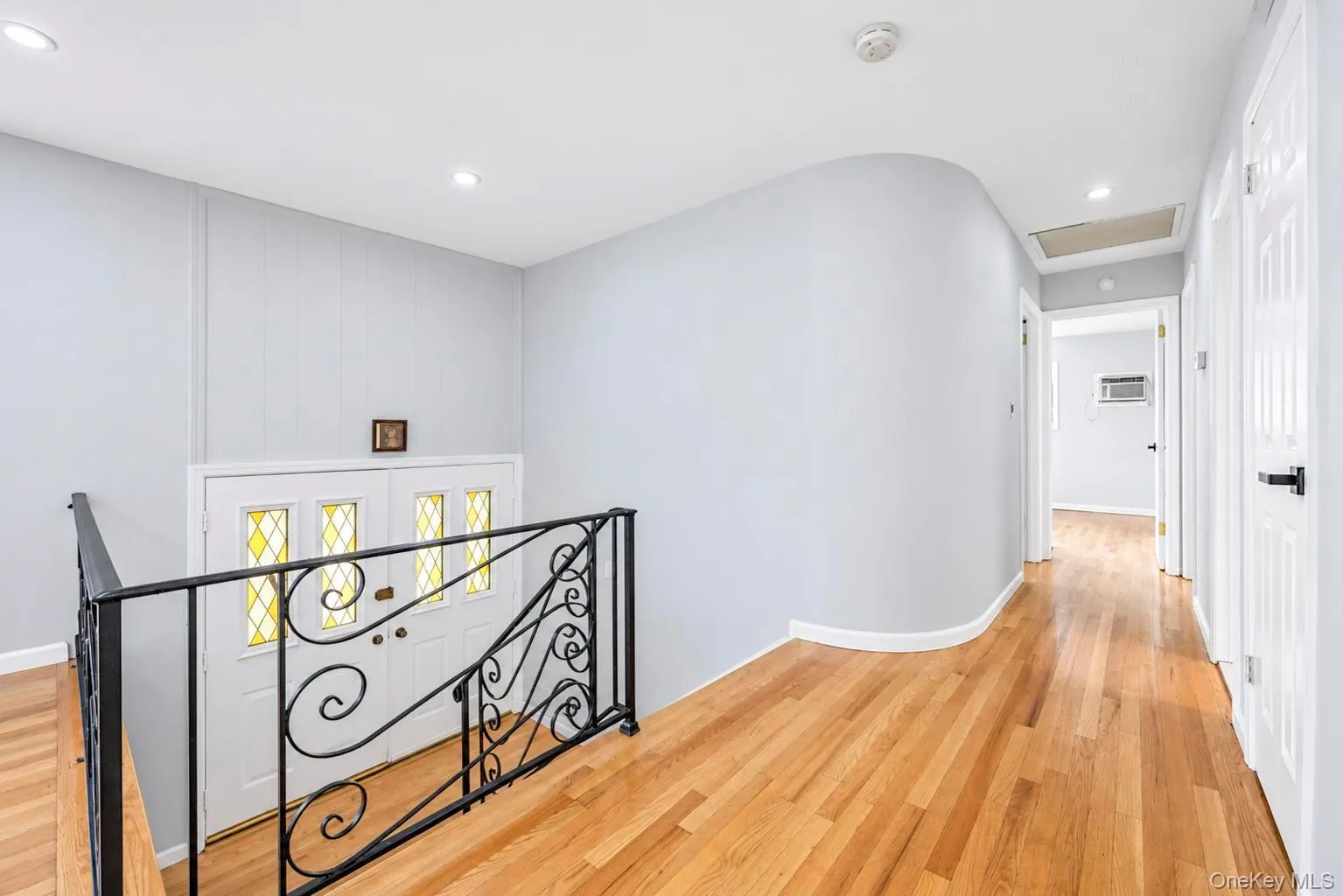 18 Dexter Lane, Smithtown, NY, 4 Bedrooms Bedrooms, 6 Rooms Rooms,2 BathroomsBathrooms,Residential,For Rent,Dexter,0,1041146 18 Dexter Lane, Smithtown, NY, 4 Bedrooms Bedrooms, 6 Rooms Rooms,2 BathroomsBathrooms,Residential,For Rent,Dexter,0,1041146