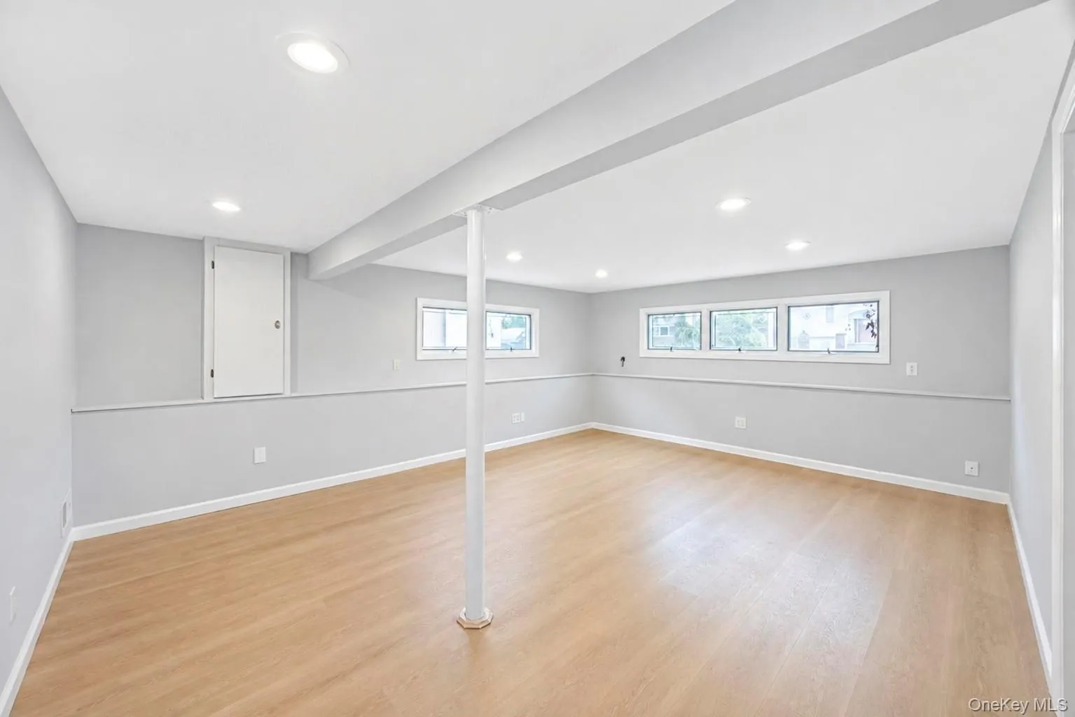 18 Dexter Lane, Smithtown, NY, 4 Bedrooms Bedrooms, 6 Rooms Rooms,2 BathroomsBathrooms,Residential,For Rent,Dexter,0,1041146 18 Dexter Lane, Smithtown, NY, 4 Bedrooms Bedrooms, 6 Rooms Rooms,2 BathroomsBathrooms,Residential,For Rent,Dexter,0,1041146