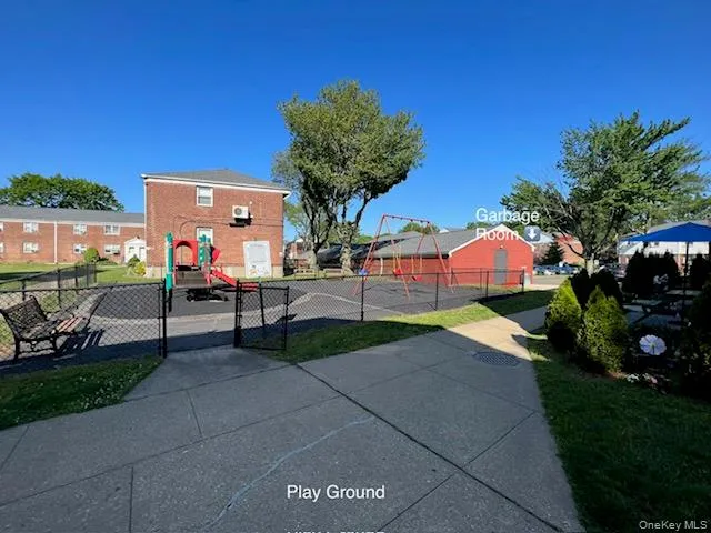 play ground play ground