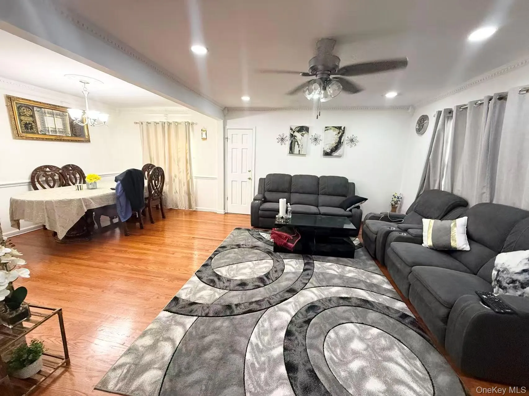 6520 180th Street, New York, NY, 3 Bedrooms Bedrooms, 5 Rooms Rooms,3 BathroomsBathrooms,Residential,For Rent,180th,0,1041148 6520 180th Street, New York, NY, 3 Bedrooms Bedrooms, 5 Rooms Rooms,3 BathroomsBathrooms,Residential,For Rent,180th,0,1041148