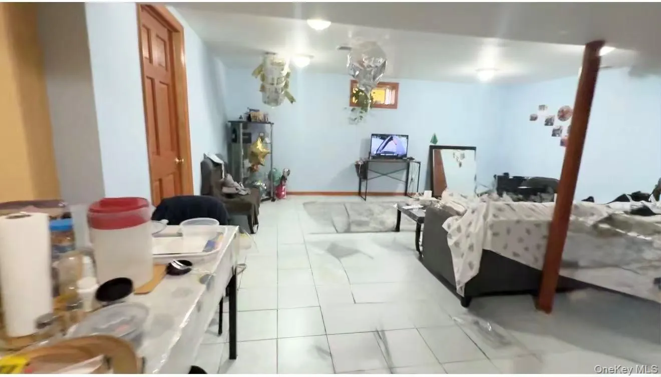 6520 180th Street, New York, NY, 3 Bedrooms Bedrooms, 5 Rooms Rooms,3 BathroomsBathrooms,Residential,For Rent,180th,0,1041148 6520 180th Street, New York, NY, 3 Bedrooms Bedrooms, 5 Rooms Rooms,3 BathroomsBathrooms,Residential,For Rent,180th,0,1041148