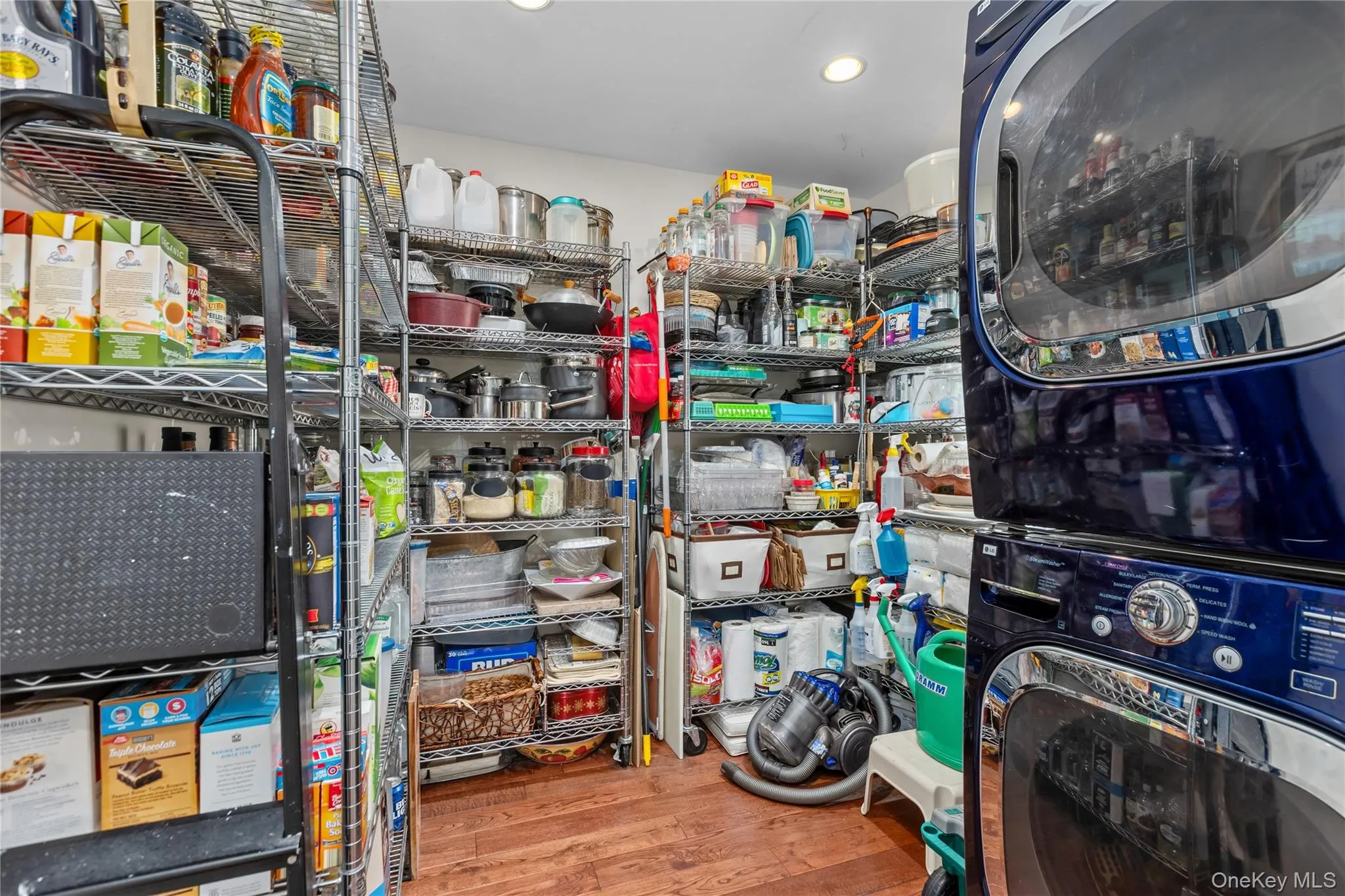42-45 Blackstone Ridge, East Fishkill, NY, 3 Bedrooms Bedrooms, 13 Rooms Rooms,2 BathroomsBathrooms,Residential,For Rent,Blackstone,0,1041154 42-45 Blackstone Ridge, East Fishkill, NY, 3 Bedrooms Bedrooms, 13 Rooms Rooms,2 BathroomsBathrooms,Residential,For Rent,Blackstone,0,1041154