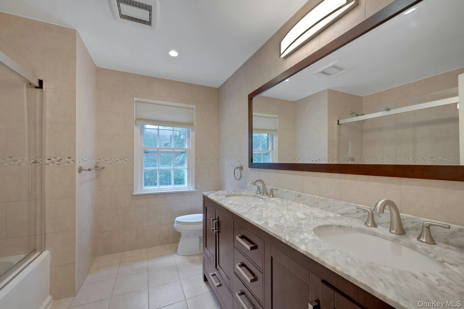 Hall Bathroom Hall Bathroom