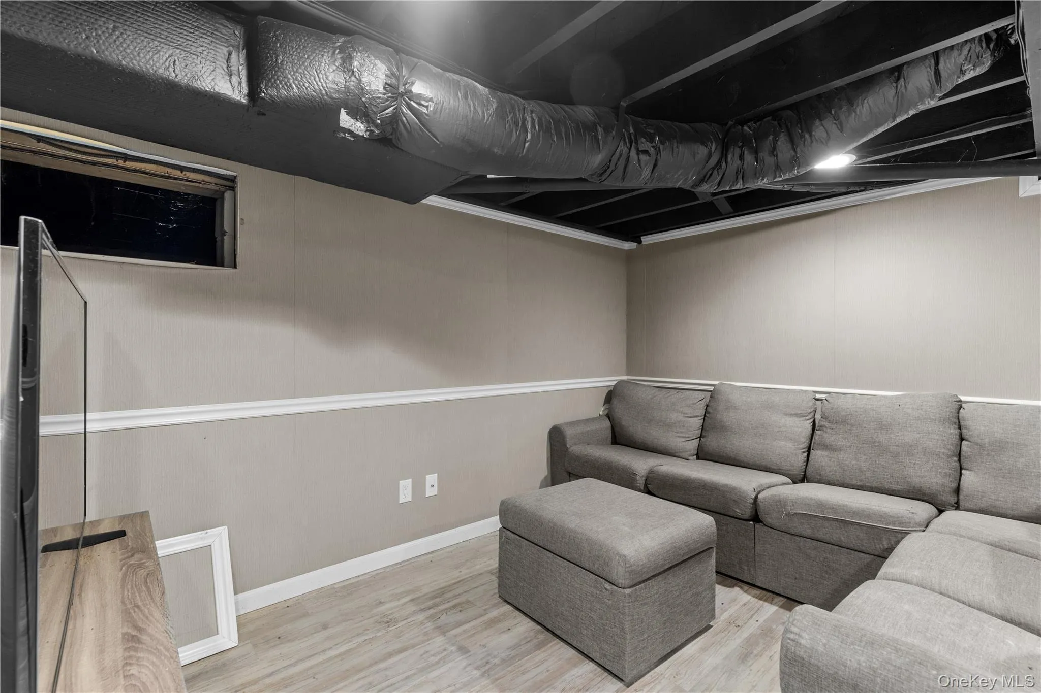 30 Merritts Pond Road, Riverhead, NY, 4 Bedrooms Bedrooms, 8 Rooms Rooms,2 BathroomsBathrooms,Residential,For Rent,Merritts Pond,0,1041164 30 Merritts Pond Road, Riverhead, NY, 4 Bedrooms Bedrooms, 8 Rooms Rooms,2 BathroomsBathrooms,Residential,For Rent,Merritts Pond,0,1041164
