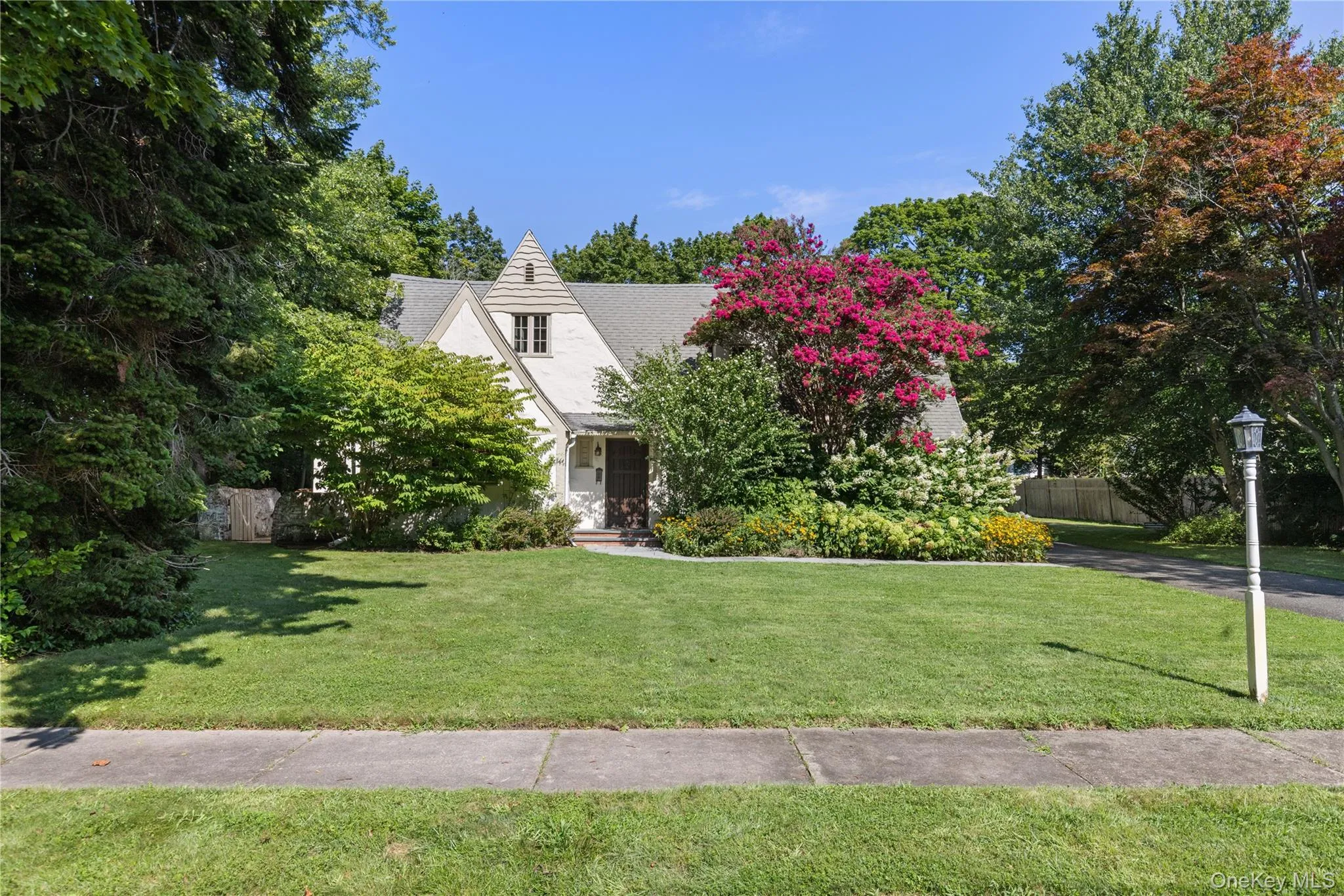 30 Merritts Pond Road, Riverhead, NY, 4 Bedrooms Bedrooms, 8 Rooms Rooms,2 BathroomsBathrooms,Residential,For Rent,Merritts Pond,0,1041164 30 Merritts Pond Road, Riverhead, NY, 4 Bedrooms Bedrooms, 8 Rooms Rooms,2 BathroomsBathrooms,Residential,For Rent,Merritts Pond,0,1041164