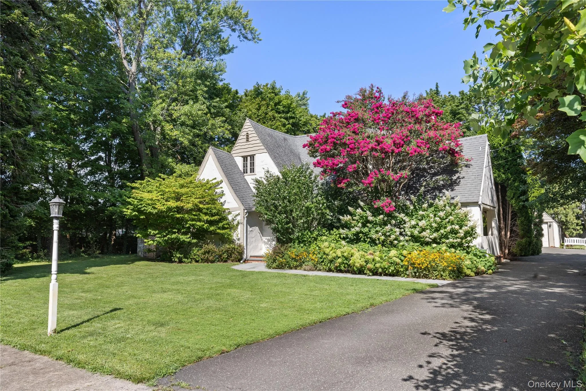 30 Merritts Pond Road, Riverhead, NY, 4 Bedrooms Bedrooms, 8 Rooms Rooms,2 BathroomsBathrooms,Residential,For Rent,Merritts Pond,0,1041164 30 Merritts Pond Road, Riverhead, NY, 4 Bedrooms Bedrooms, 8 Rooms Rooms,2 BathroomsBathrooms,Residential,For Rent,Merritts Pond,0,1041164