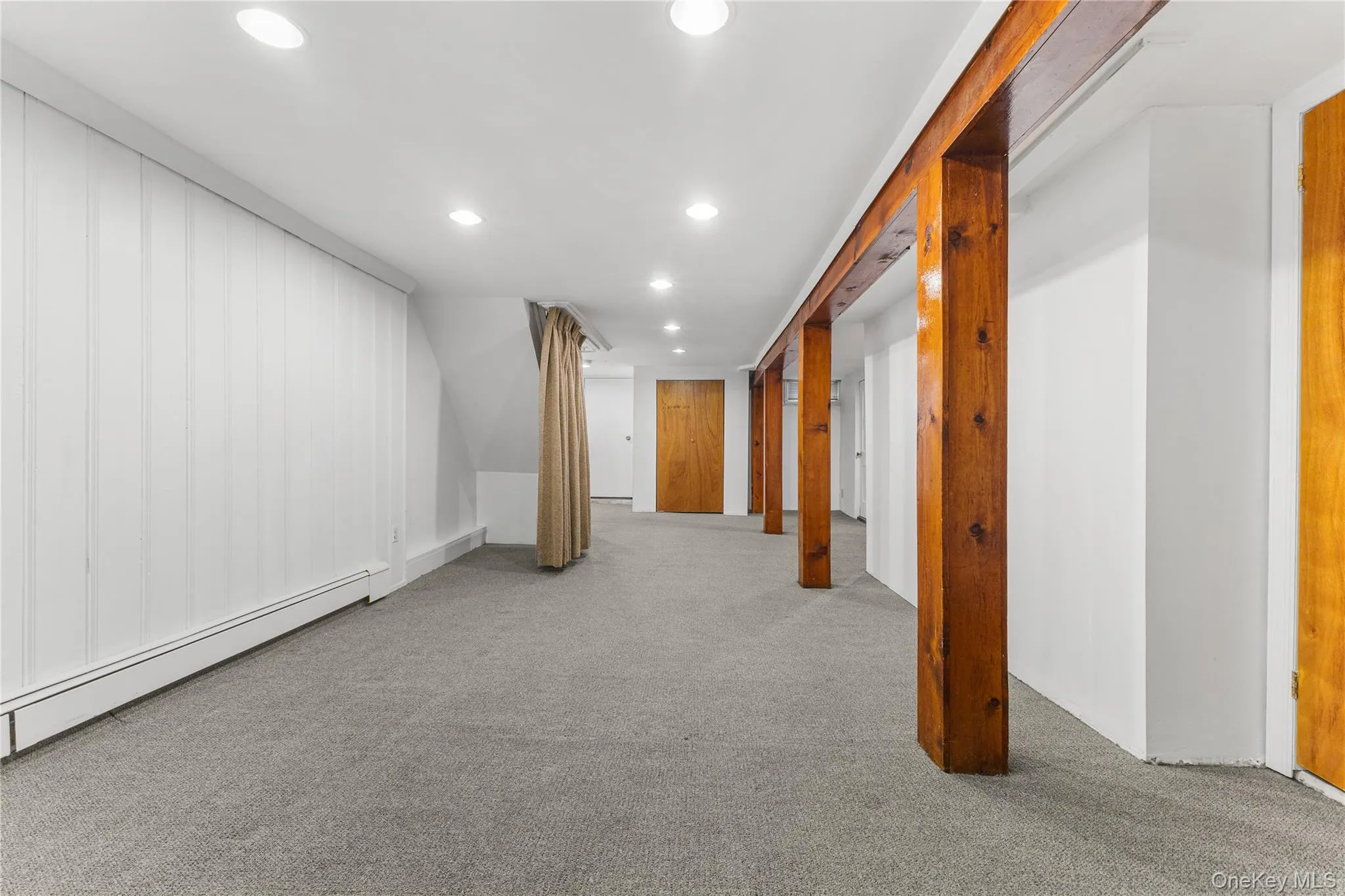161-26 84th Rd, New York, NY, 2 Bedrooms Bedrooms, 5 Rooms Rooms,1 BathroomBathrooms,Residential Lease,For Rent,Rd,0,1041165 161-26 84th Rd, New York, NY, 2 Bedrooms Bedrooms, 5 Rooms Rooms,1 BathroomBathrooms,Residential Lease,For Rent,Rd,0,1041165