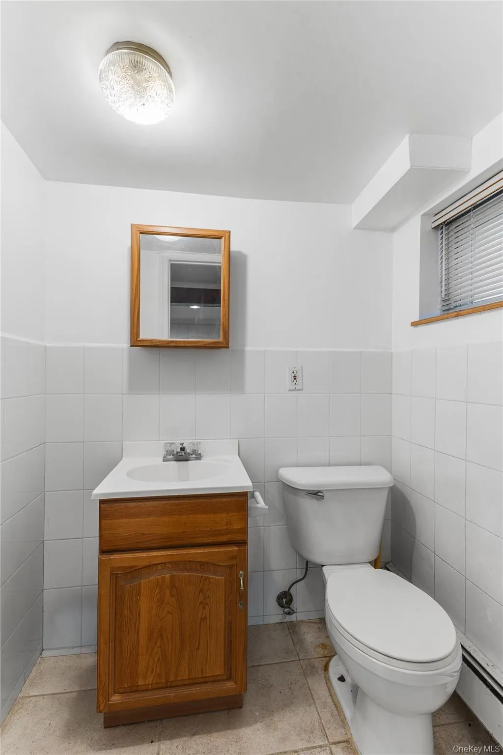 161-26 84th Rd, New York, NY, 2 Bedrooms Bedrooms, 5 Rooms Rooms,1 BathroomBathrooms,Residential Lease,For Rent,Rd,0,1041165 161-26 84th Rd, New York, NY, 2 Bedrooms Bedrooms, 5 Rooms Rooms,1 BathroomBathrooms,Residential Lease,For Rent,Rd,0,1041165
