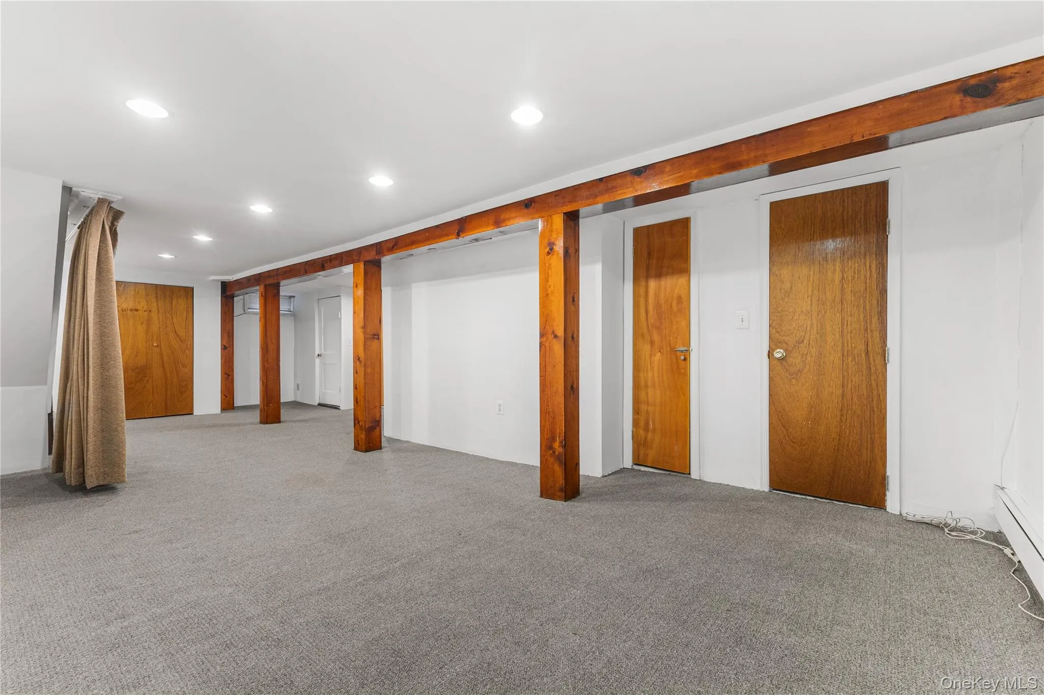 161-26 84th Rd, New York, NY, 2 Bedrooms Bedrooms, 5 Rooms Rooms,1 BathroomBathrooms,Residential Lease,For Rent,Rd,0,1041165 161-26 84th Rd, New York, NY, 2 Bedrooms Bedrooms, 5 Rooms Rooms,1 BathroomBathrooms,Residential Lease,For Rent,Rd,0,1041165