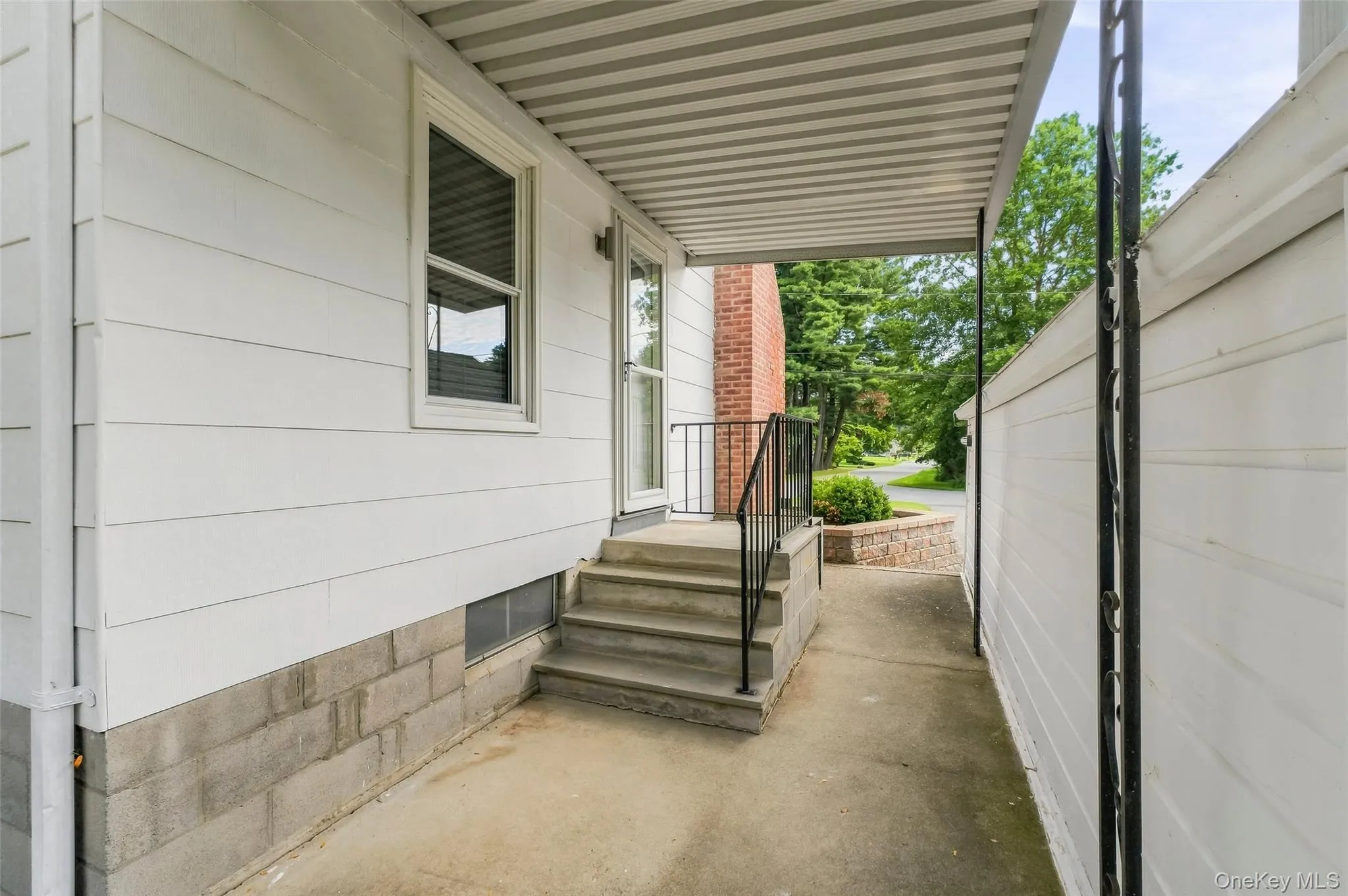 9 Memory Lane, Poughkeepsie, NY, 2 Bedrooms Bedrooms, 6 Rooms Rooms,1 BathroomBathrooms,Residential,For Rent,Memory,0,1041168 9 Memory Lane, Poughkeepsie, NY, 2 Bedrooms Bedrooms, 6 Rooms Rooms,1 BathroomBathrooms,Residential,For Rent,Memory,0,1041168