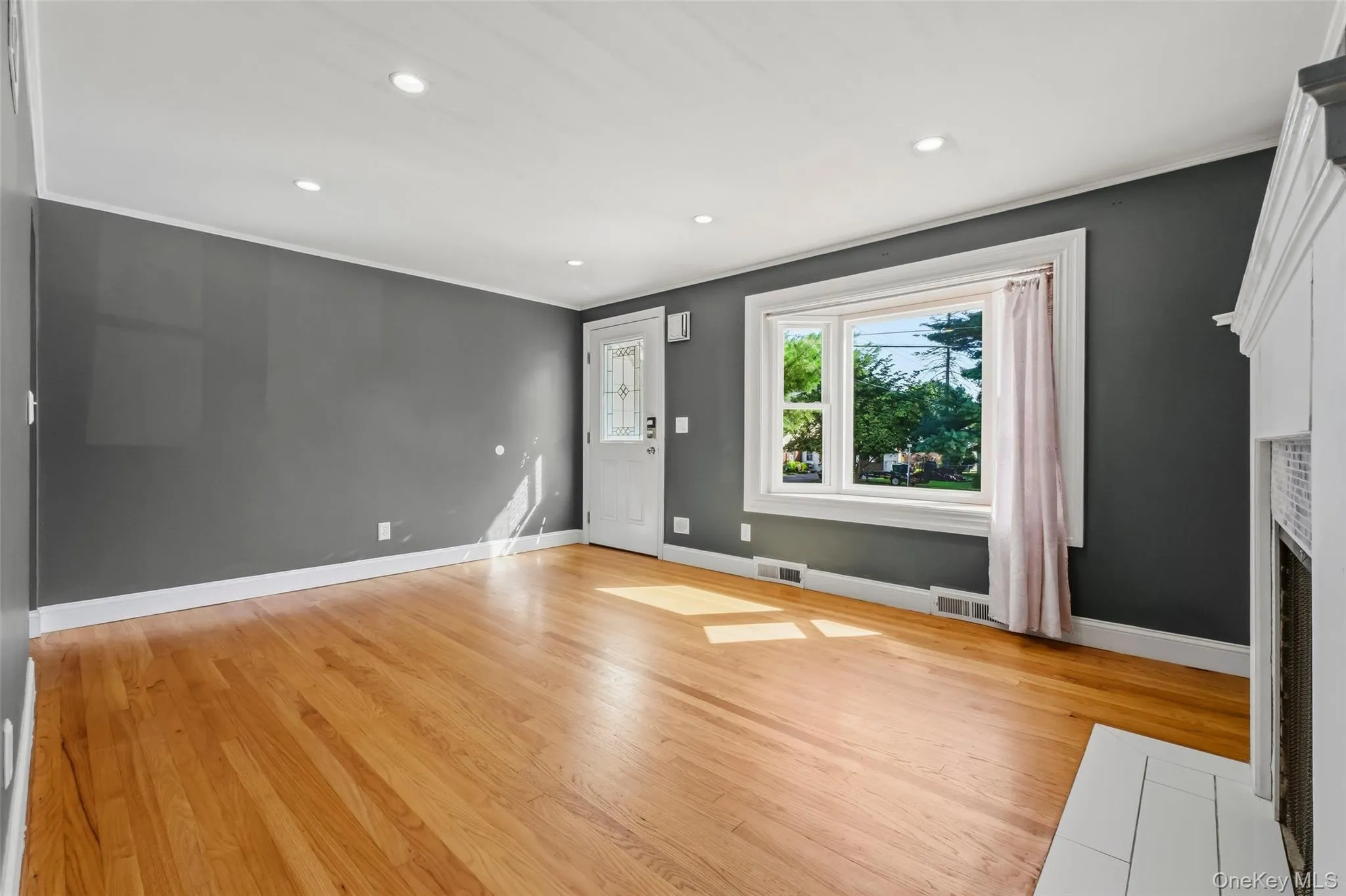 9 Memory Lane, Poughkeepsie, NY, 2 Bedrooms Bedrooms, 6 Rooms Rooms,1 BathroomBathrooms,Residential,For Rent,Memory,0,1041168 9 Memory Lane, Poughkeepsie, NY, 2 Bedrooms Bedrooms, 6 Rooms Rooms,1 BathroomBathrooms,Residential,For Rent,Memory,0,1041168