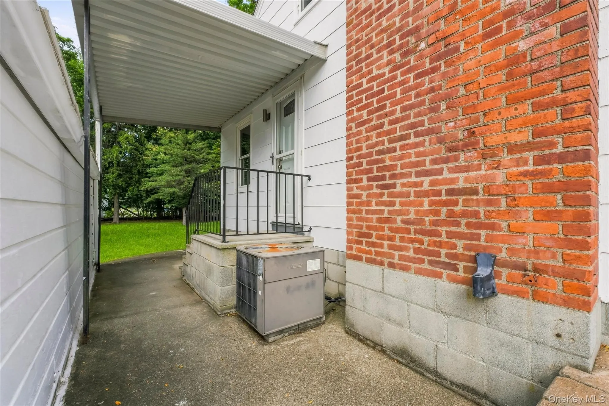 9 Memory Lane, Poughkeepsie, NY, 2 Bedrooms Bedrooms, 6 Rooms Rooms,1 BathroomBathrooms,Residential,For Rent,Memory,0,1041168 9 Memory Lane, Poughkeepsie, NY, 2 Bedrooms Bedrooms, 6 Rooms Rooms,1 BathroomBathrooms,Residential,For Rent,Memory,0,1041168