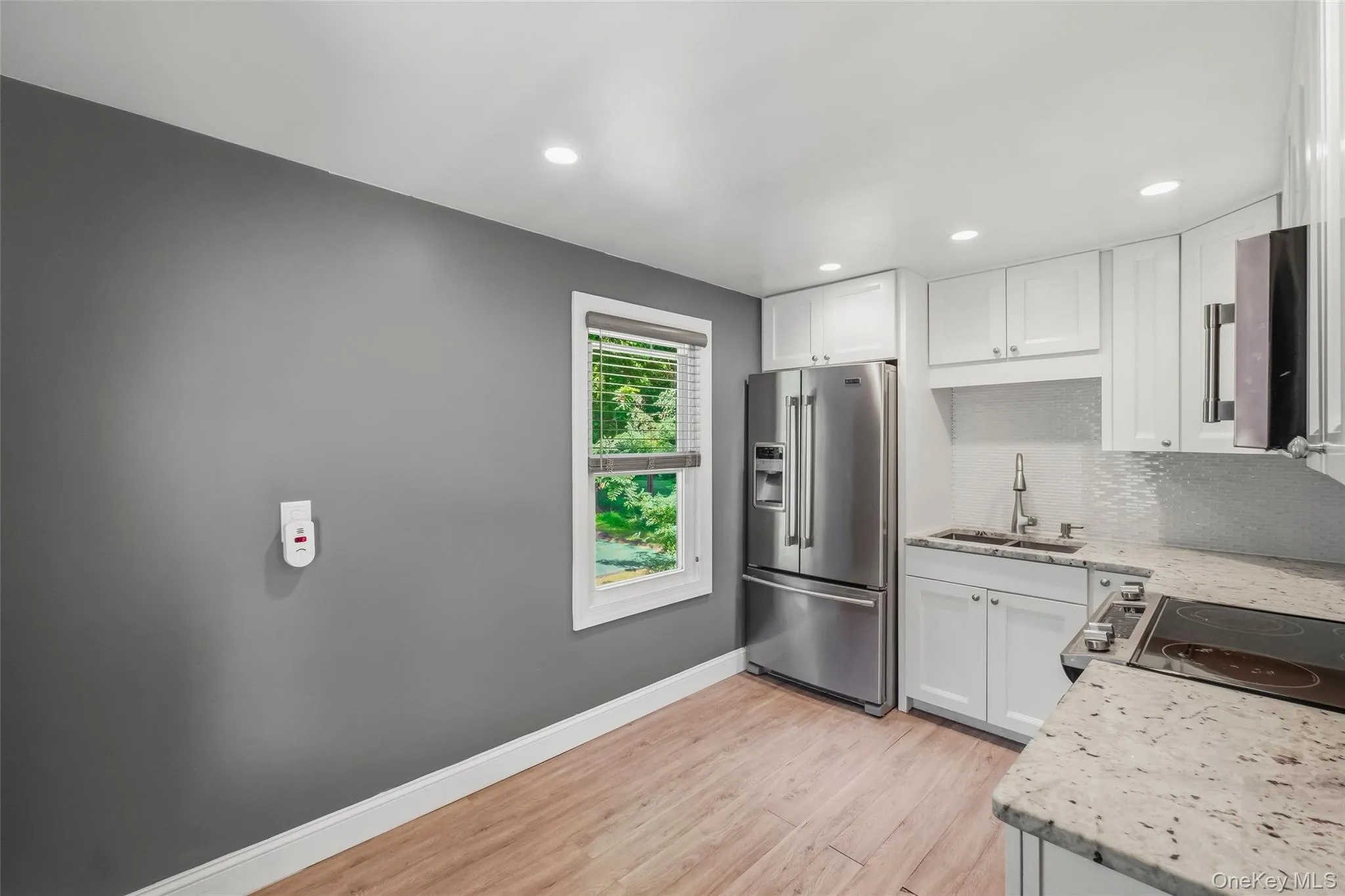9 Memory Lane, Poughkeepsie, NY, 2 Bedrooms Bedrooms, 6 Rooms Rooms,1 BathroomBathrooms,Residential,For Rent,Memory,0,1041168 9 Memory Lane, Poughkeepsie, NY, 2 Bedrooms Bedrooms, 6 Rooms Rooms,1 BathroomBathrooms,Residential,For Rent,Memory,0,1041168