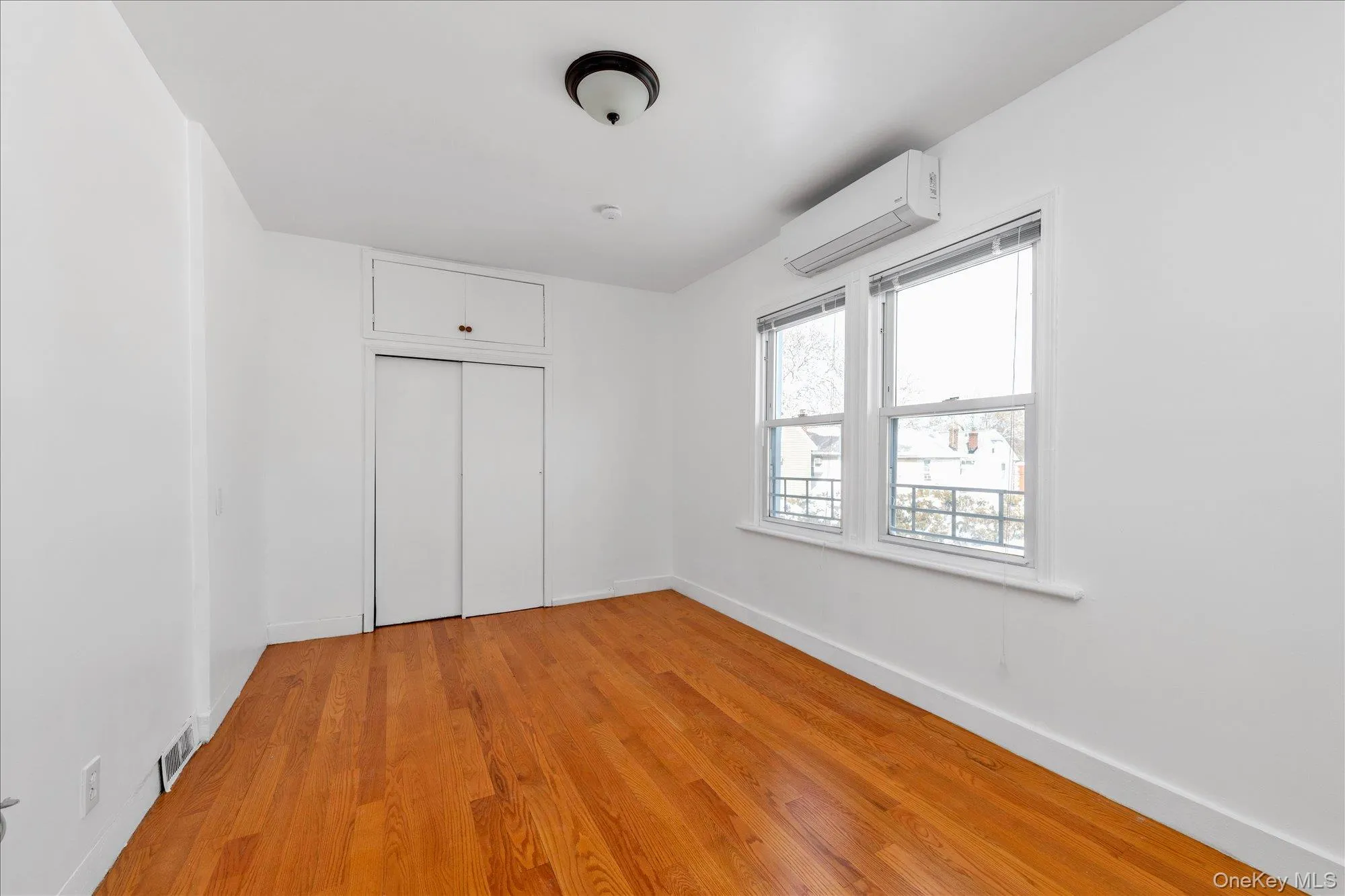 70-15 Manse Street, New York, NY, 4 Bedroom Bedrooms, 6 Room Rooms,2 BathroomBathrooms,Residential Lease,For Rent,Manse,0,1041173 70-15 Manse Street, New York, NY, 4 Bedroom Bedrooms, 6 Room Rooms,2 BathroomBathrooms,Residential Lease,For Rent,Manse,0,1041173