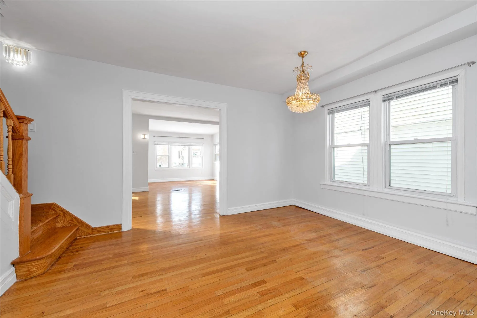 70-15 Manse Street, New York, NY, 4 Bedroom Bedrooms, 6 Room Rooms,2 BathroomBathrooms,Residential Lease,For Rent,Manse,0,1041173 70-15 Manse Street, New York, NY, 4 Bedroom Bedrooms, 6 Room Rooms,2 BathroomBathrooms,Residential Lease,For Rent,Manse,0,1041173
