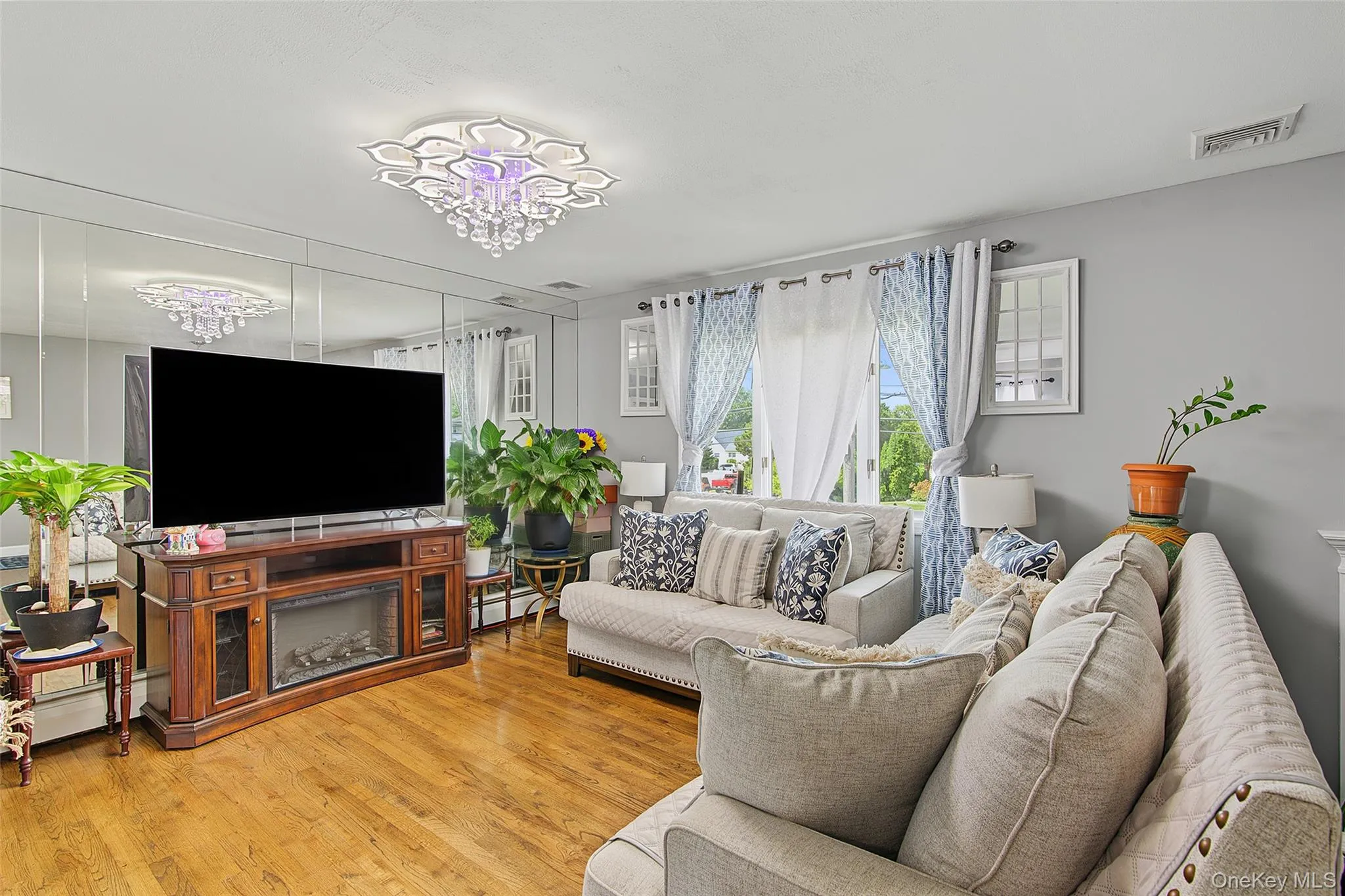 1604 Church Street, Islip, NY, 4 Bedrooms Bedrooms, 10 Rooms Rooms,2 BathroomsBathrooms,Residential,For Rent,Church,0,1041174 1604 Church Street, Islip, NY, 4 Bedrooms Bedrooms, 10 Rooms Rooms,2 BathroomsBathrooms,Residential,For Rent,Church,0,1041174