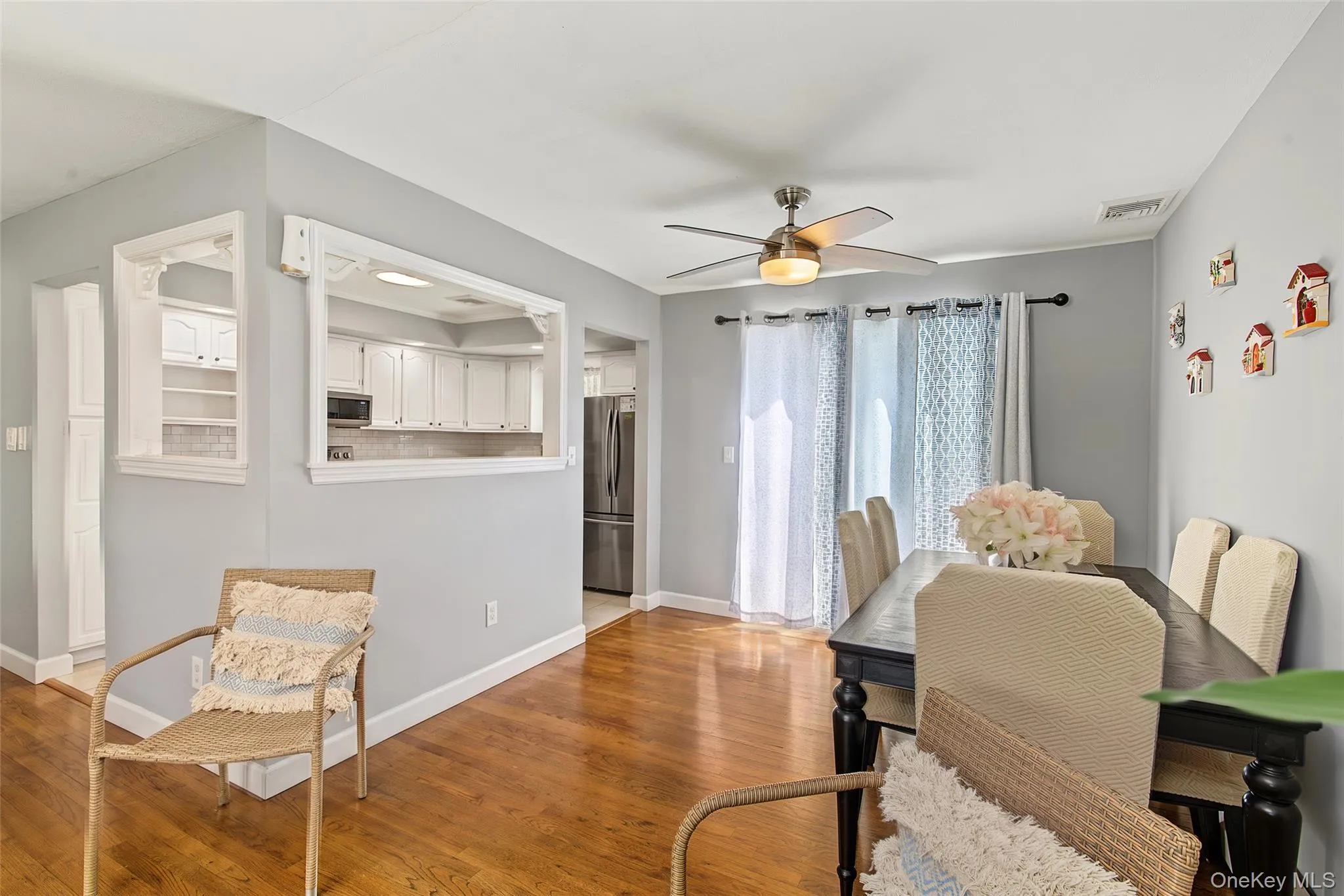 1604 Church Street, Islip, NY, 4 Bedrooms Bedrooms, 10 Rooms Rooms,2 BathroomsBathrooms,Residential,For Rent,Church,0,1041174 1604 Church Street, Islip, NY, 4 Bedrooms Bedrooms, 10 Rooms Rooms,2 BathroomsBathrooms,Residential,For Rent,Church,0,1041174