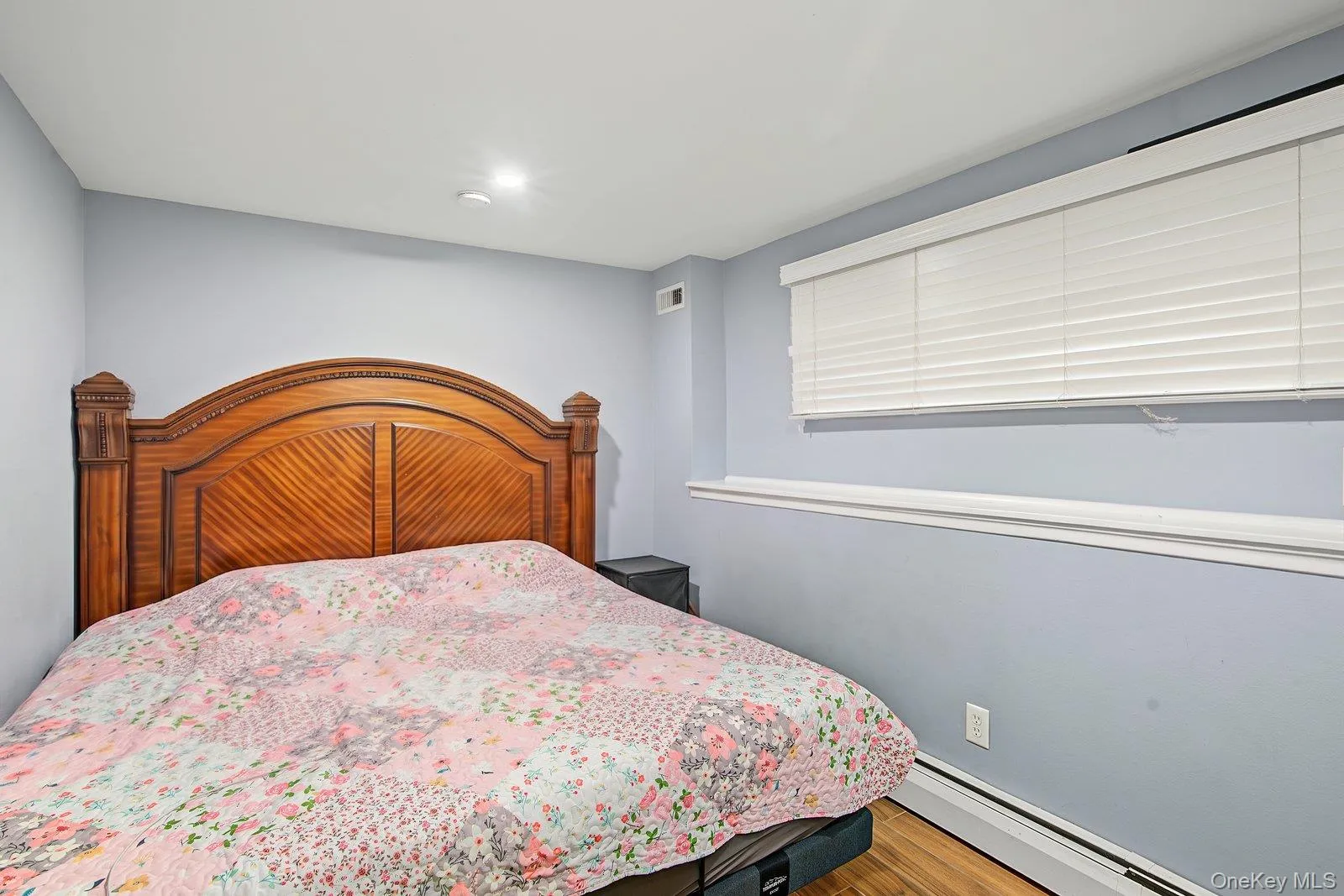 1604 Church Street, Islip, NY, 4 Bedrooms Bedrooms, 10 Rooms Rooms,2 BathroomsBathrooms,Residential,For Rent,Church,0,1041174 1604 Church Street, Islip, NY, 4 Bedrooms Bedrooms, 10 Rooms Rooms,2 BathroomsBathrooms,Residential,For Rent,Church,0,1041174