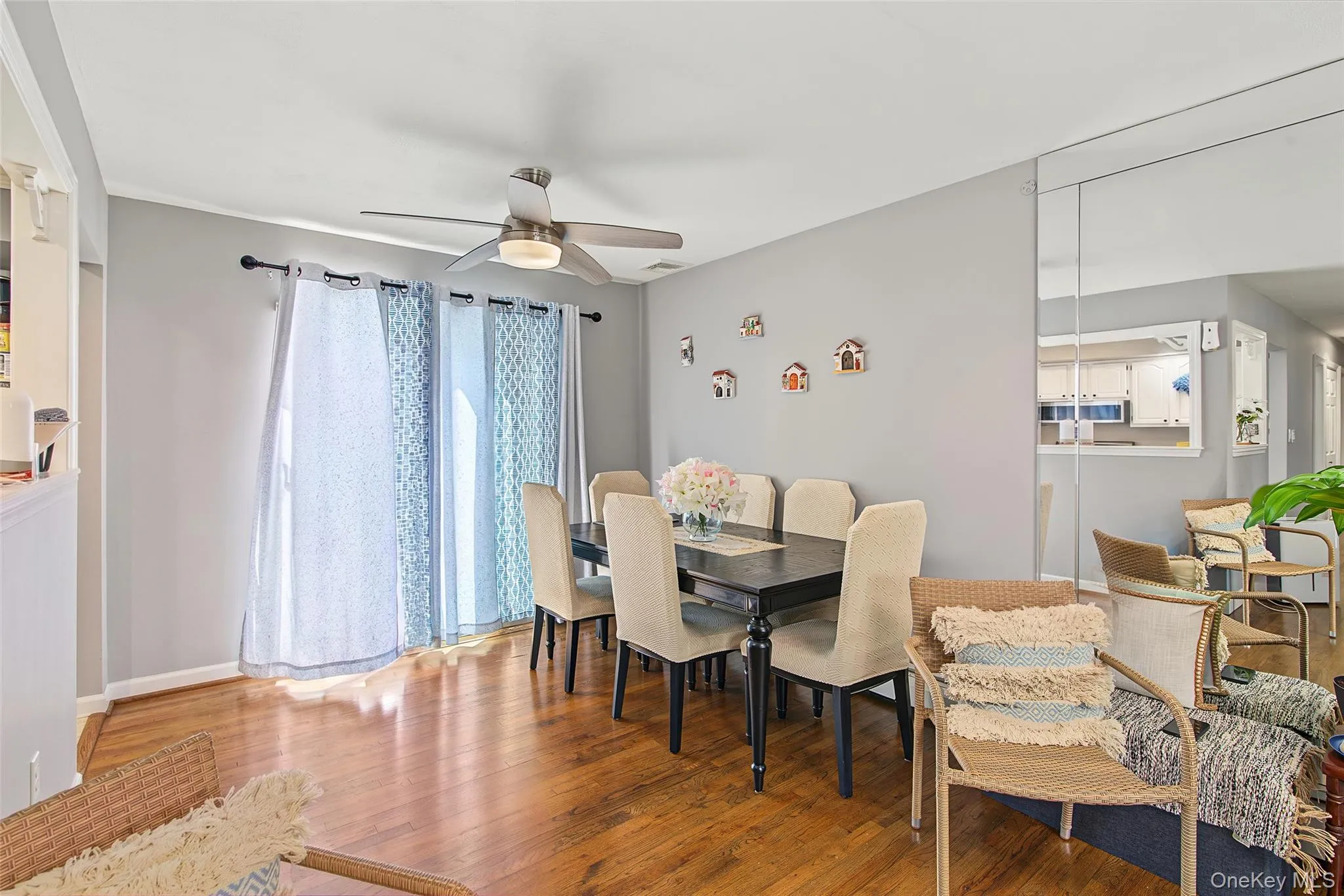 1604 Church Street, Islip, NY, 4 Bedrooms Bedrooms, 10 Rooms Rooms,2 BathroomsBathrooms,Residential,For Rent,Church,0,1041174 1604 Church Street, Islip, NY, 4 Bedrooms Bedrooms, 10 Rooms Rooms,2 BathroomsBathrooms,Residential,For Rent,Church,0,1041174