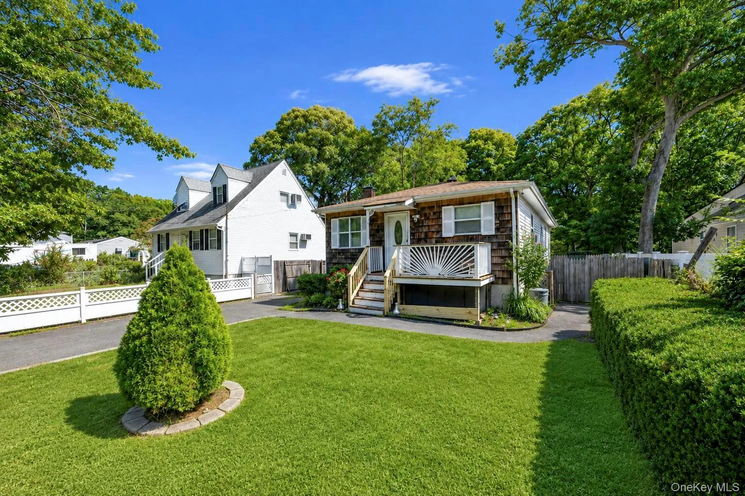 166 Auborn Avenue, Brookhaven, NY, 3 Bedrooms Bedrooms, 5 Rooms Rooms,2 BathroomsBathrooms,Residential,For Rent,Auborn,0,1041175 166 Auborn Avenue, Brookhaven, NY, 3 Bedrooms Bedrooms, 5 Rooms Rooms,2 BathroomsBathrooms,Residential,For Rent,Auborn,0,1041175