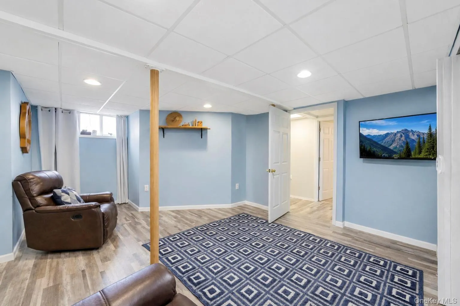 166 Auborn Avenue, Brookhaven, NY, 3 Bedrooms Bedrooms, 5 Rooms Rooms,2 BathroomsBathrooms,Residential,For Rent,Auborn,0,1041175 166 Auborn Avenue, Brookhaven, NY, 3 Bedrooms Bedrooms, 5 Rooms Rooms,2 BathroomsBathrooms,Residential,For Rent,Auborn,0,1041175