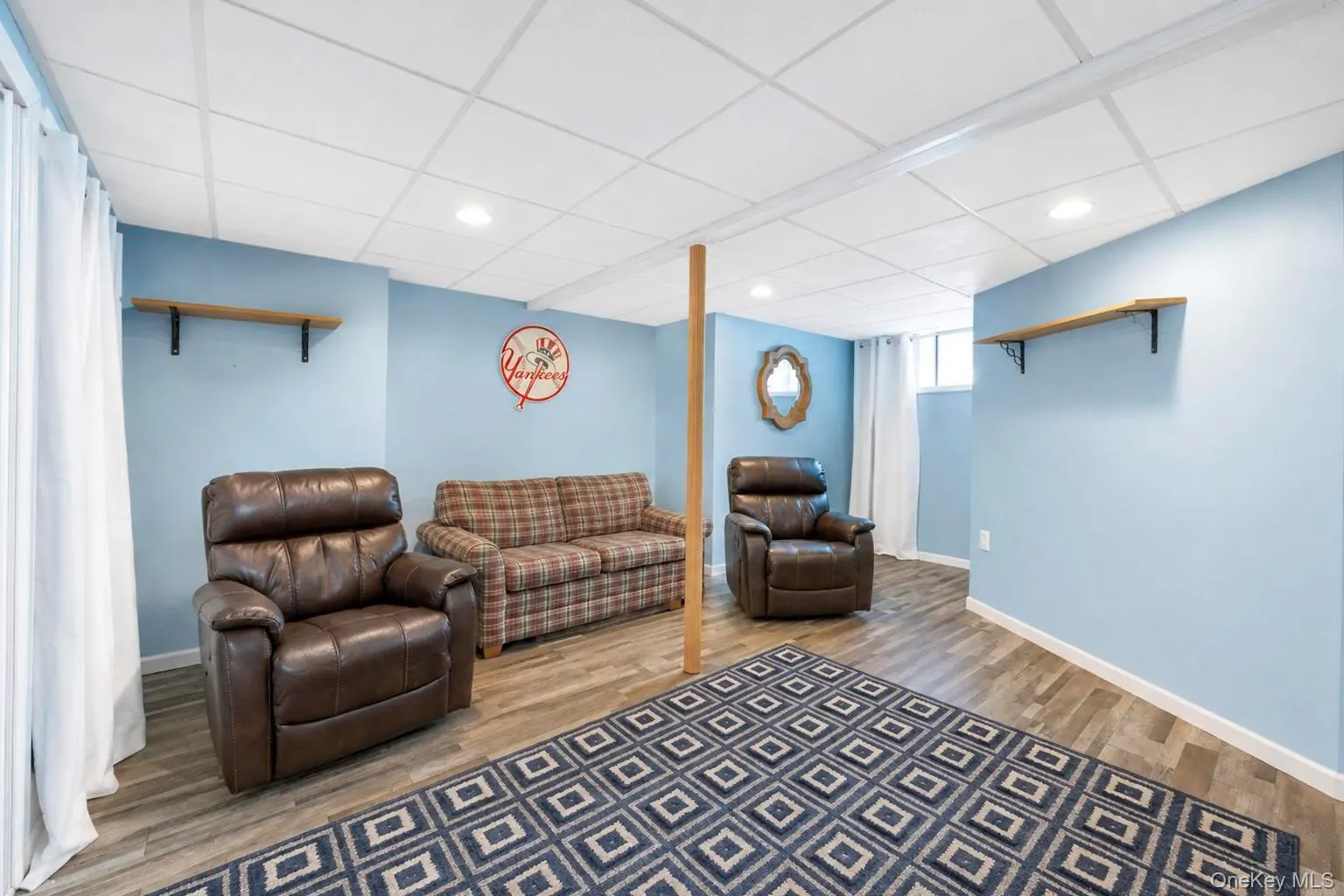 166 Auborn Avenue, Brookhaven, NY, 3 Bedrooms Bedrooms, 5 Rooms Rooms,2 BathroomsBathrooms,Residential,For Rent,Auborn,0,1041175 166 Auborn Avenue, Brookhaven, NY, 3 Bedrooms Bedrooms, 5 Rooms Rooms,2 BathroomsBathrooms,Residential,For Rent,Auborn,0,1041175