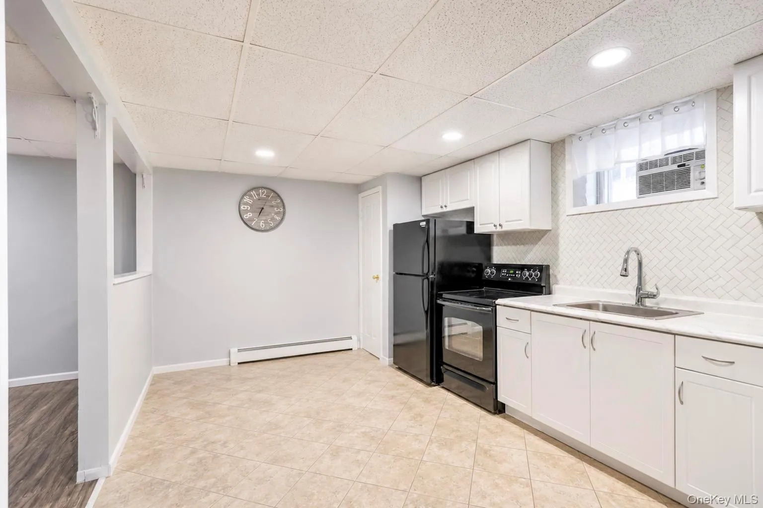 166 Auborn Avenue, Brookhaven, NY, 3 Bedrooms Bedrooms, 5 Rooms Rooms,2 BathroomsBathrooms,Residential,For Rent,Auborn,0,1041175 166 Auborn Avenue, Brookhaven, NY, 3 Bedrooms Bedrooms, 5 Rooms Rooms,2 BathroomsBathrooms,Residential,For Rent,Auborn,0,1041175
