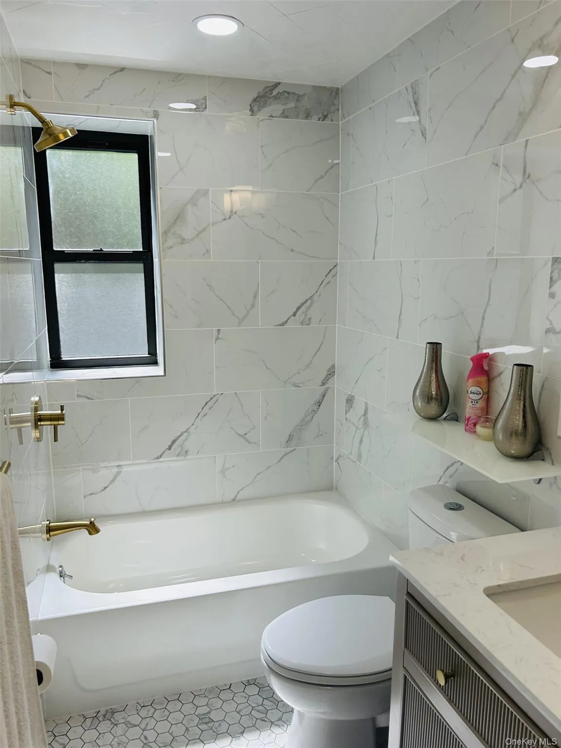 72-11 110 Street, New York, NY, 3 Bedrooms Bedrooms, 6 Rooms Rooms,2 BathroomsBathrooms,Residential,For Rent,110,0,1041179 72-11 110 Street, New York, NY, 3 Bedrooms Bedrooms, 6 Rooms Rooms,2 BathroomsBathrooms,Residential,For Rent,110,0,1041179