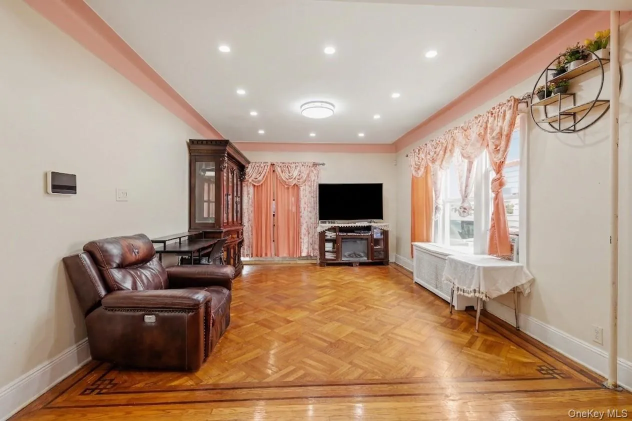 1667 51st Street, New York, NY, 4 Bedrooms Bedrooms, 14 Rooms Rooms,3 BathroomsBathrooms,Residential,For Rent,51st,0,1041182 1667 51st Street, New York, NY, 4 Bedrooms Bedrooms, 14 Rooms Rooms,3 BathroomsBathrooms,Residential,For Rent,51st,0,1041182