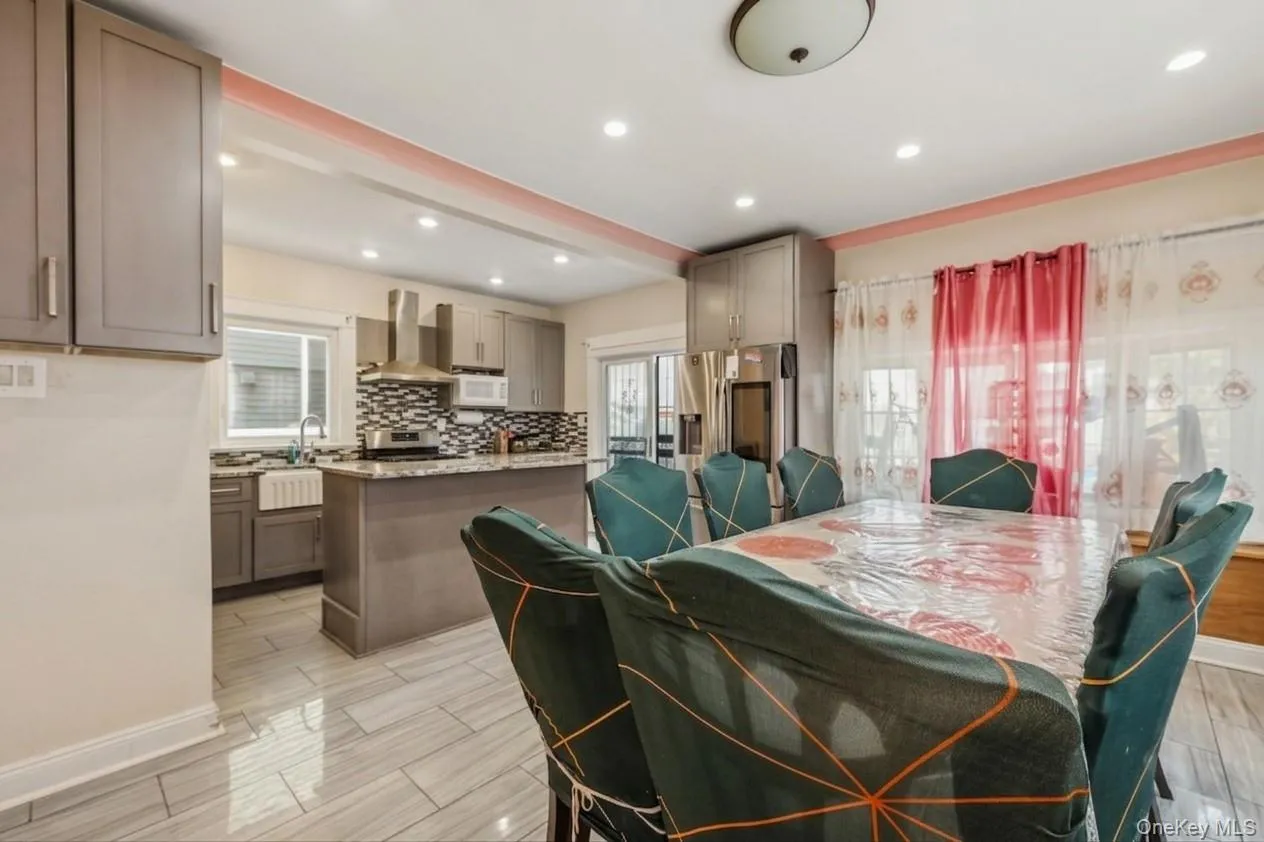 1667 51st Street, New York, NY, 4 Bedrooms Bedrooms, 14 Rooms Rooms,3 BathroomsBathrooms,Residential,For Rent,51st,0,1041182 1667 51st Street, New York, NY, 4 Bedrooms Bedrooms, 14 Rooms Rooms,3 BathroomsBathrooms,Residential,For Rent,51st,0,1041182