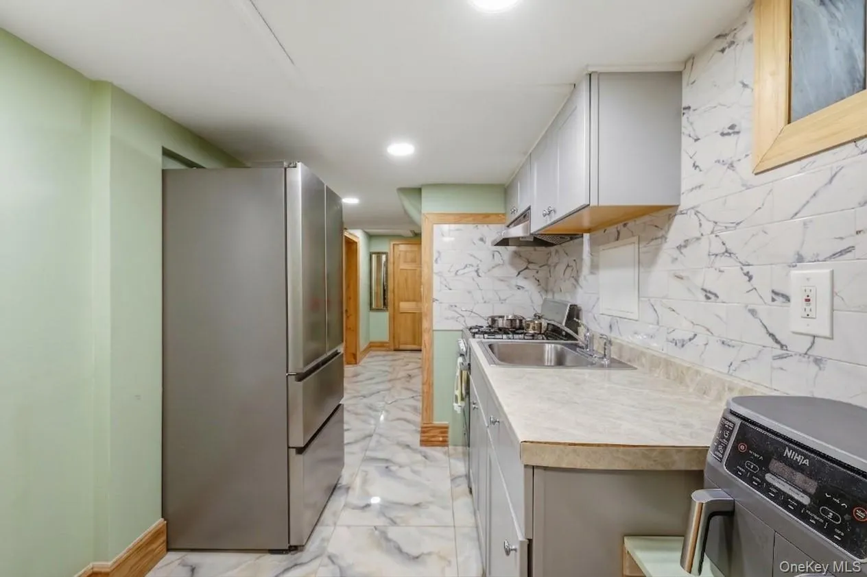 1667 51st Street, New York, NY, 4 Bedrooms Bedrooms, 14 Rooms Rooms,3 BathroomsBathrooms,Residential,For Rent,51st,0,1041182 1667 51st Street, New York, NY, 4 Bedrooms Bedrooms, 14 Rooms Rooms,3 BathroomsBathrooms,Residential,For Rent,51st,0,1041182