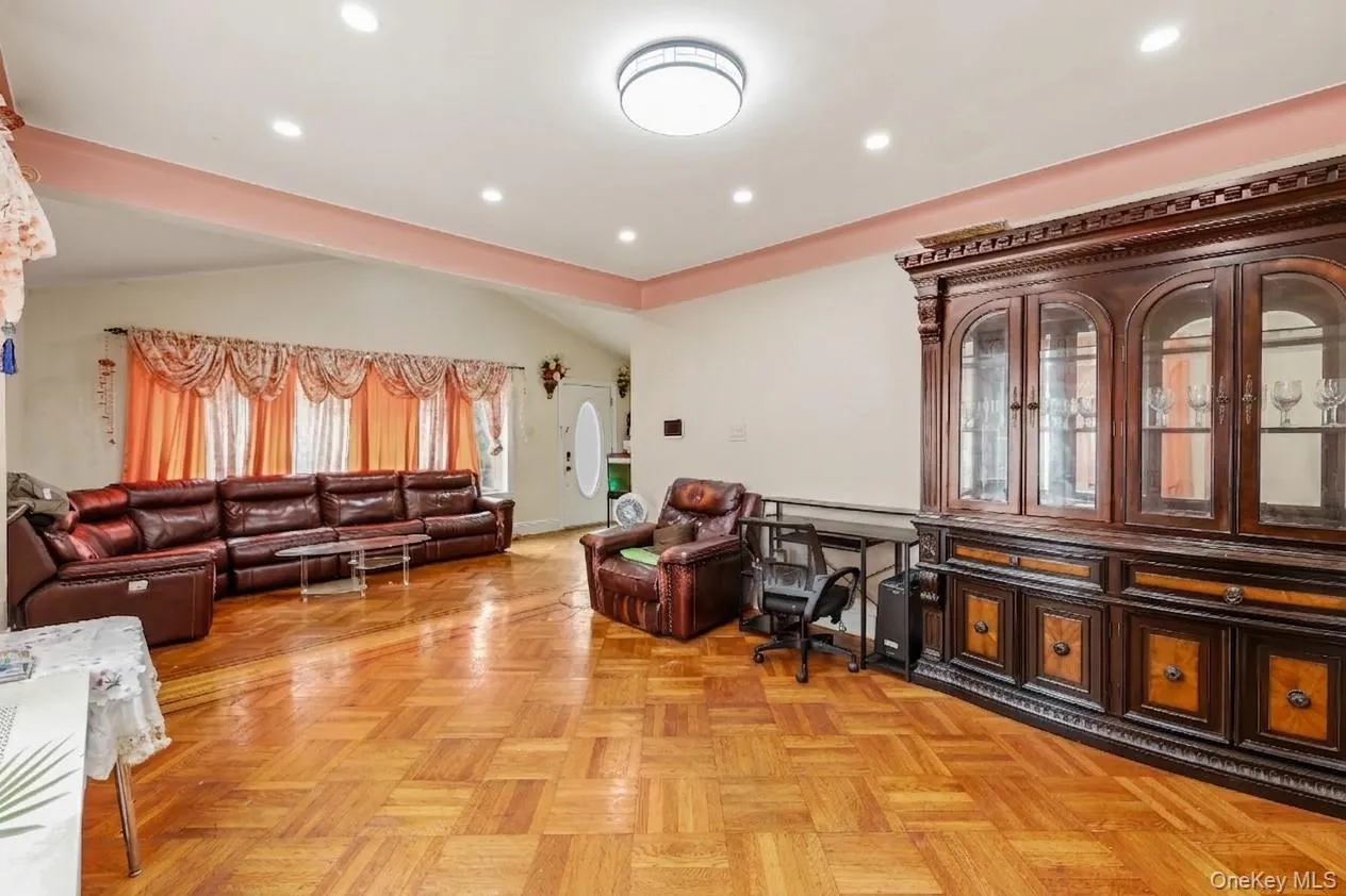 1667 51st Street, New York, NY, 4 Bedrooms Bedrooms, 14 Rooms Rooms,3 BathroomsBathrooms,Residential,For Rent,51st,0,1041182 1667 51st Street, New York, NY, 4 Bedrooms Bedrooms, 14 Rooms Rooms,3 BathroomsBathrooms,Residential,For Rent,51st,0,1041182