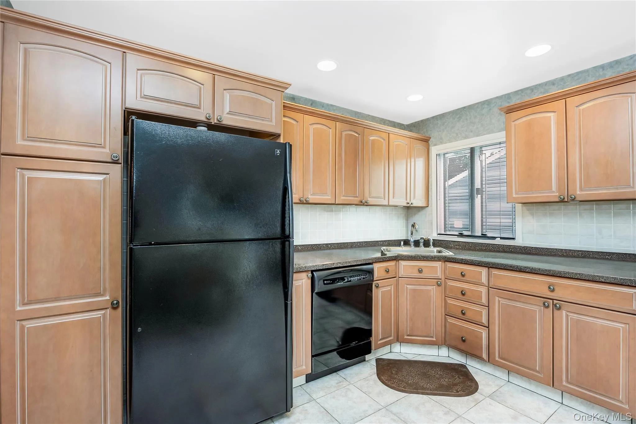 14 Arthur Street, Oyster Bay, NY, 5 Bedrooms Bedrooms, 10 Rooms Rooms,3 BathroomsBathrooms,Residential,For Rent,Arthur,0,1041184 14 Arthur Street, Oyster Bay, NY, 5 Bedrooms Bedrooms, 10 Rooms Rooms,3 BathroomsBathrooms,Residential,For Rent,Arthur,0,1041184
