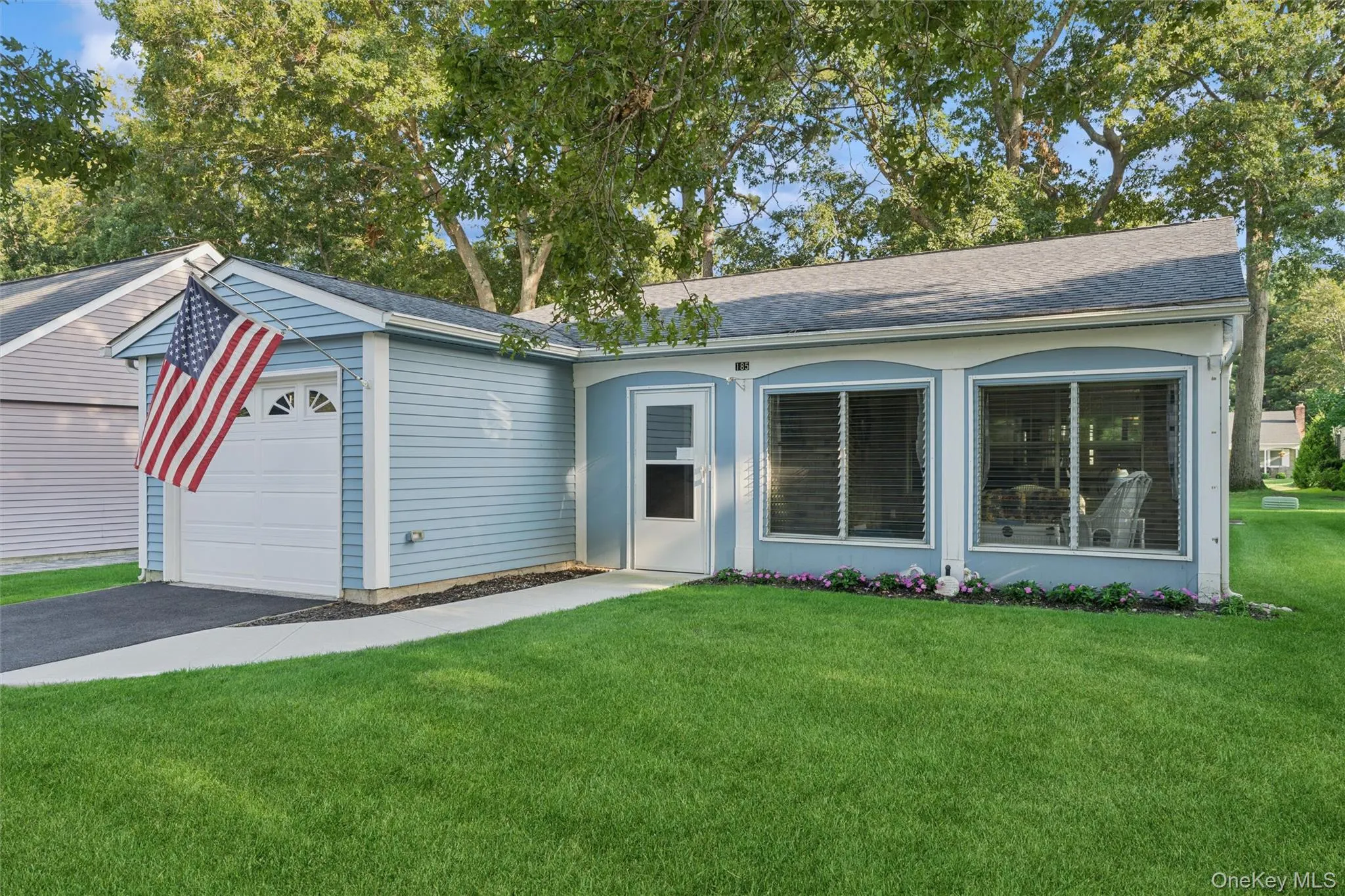 185 Kingston Drive, Brookhaven, NY, 2 Bedrooms Bedrooms, 4 Rooms Rooms,1 BathroomBathrooms,Residential,For Rent,Kingston,0,1041185 185 Kingston Drive, Brookhaven, NY, 2 Bedrooms Bedrooms, 4 Rooms Rooms,1 BathroomBathrooms,Residential,For Rent,Kingston,0,1041185