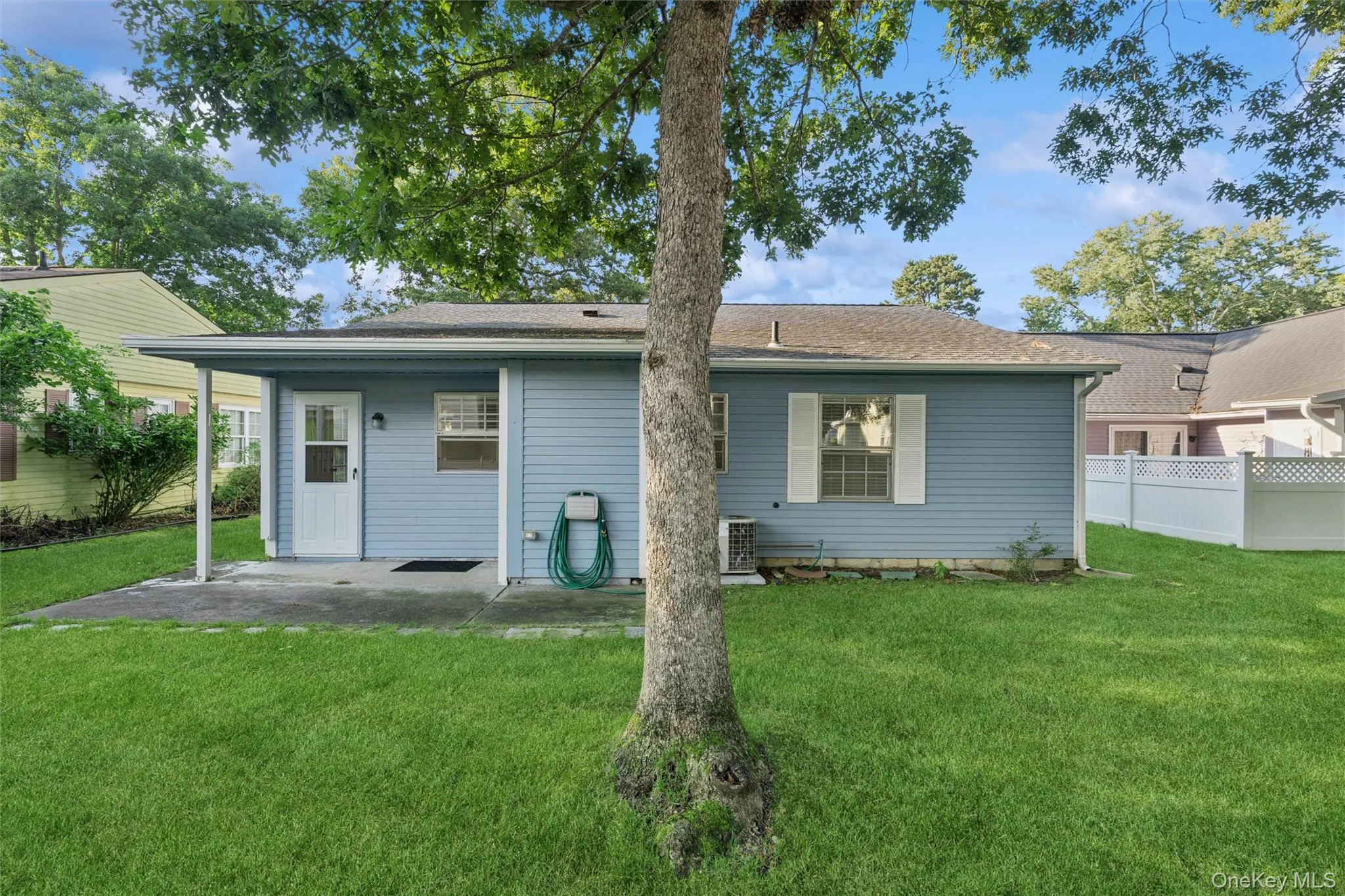 185 Kingston Drive, Brookhaven, NY, 2 Bedrooms Bedrooms, 4 Rooms Rooms,1 BathroomBathrooms,Residential,For Rent,Kingston,0,1041185 185 Kingston Drive, Brookhaven, NY, 2 Bedrooms Bedrooms, 4 Rooms Rooms,1 BathroomBathrooms,Residential,For Rent,Kingston,0,1041185