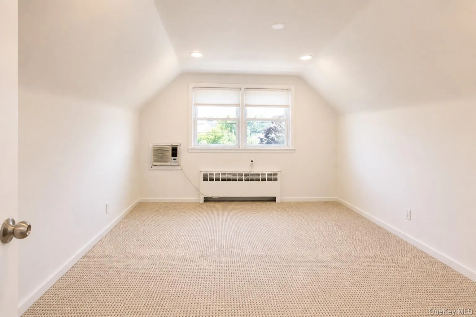 545 Park Avenue, Long Beach, NY, 1 Bedroom Bedrooms, 4 Rooms Rooms,1 BathroomBathrooms,Residential Lease,For Rent,Park,0,1041187 545 Park Avenue, Long Beach, NY, 1 Bedroom Bedrooms, 4 Rooms Rooms,1 BathroomBathrooms,Residential Lease,For Rent,Park,0,1041187