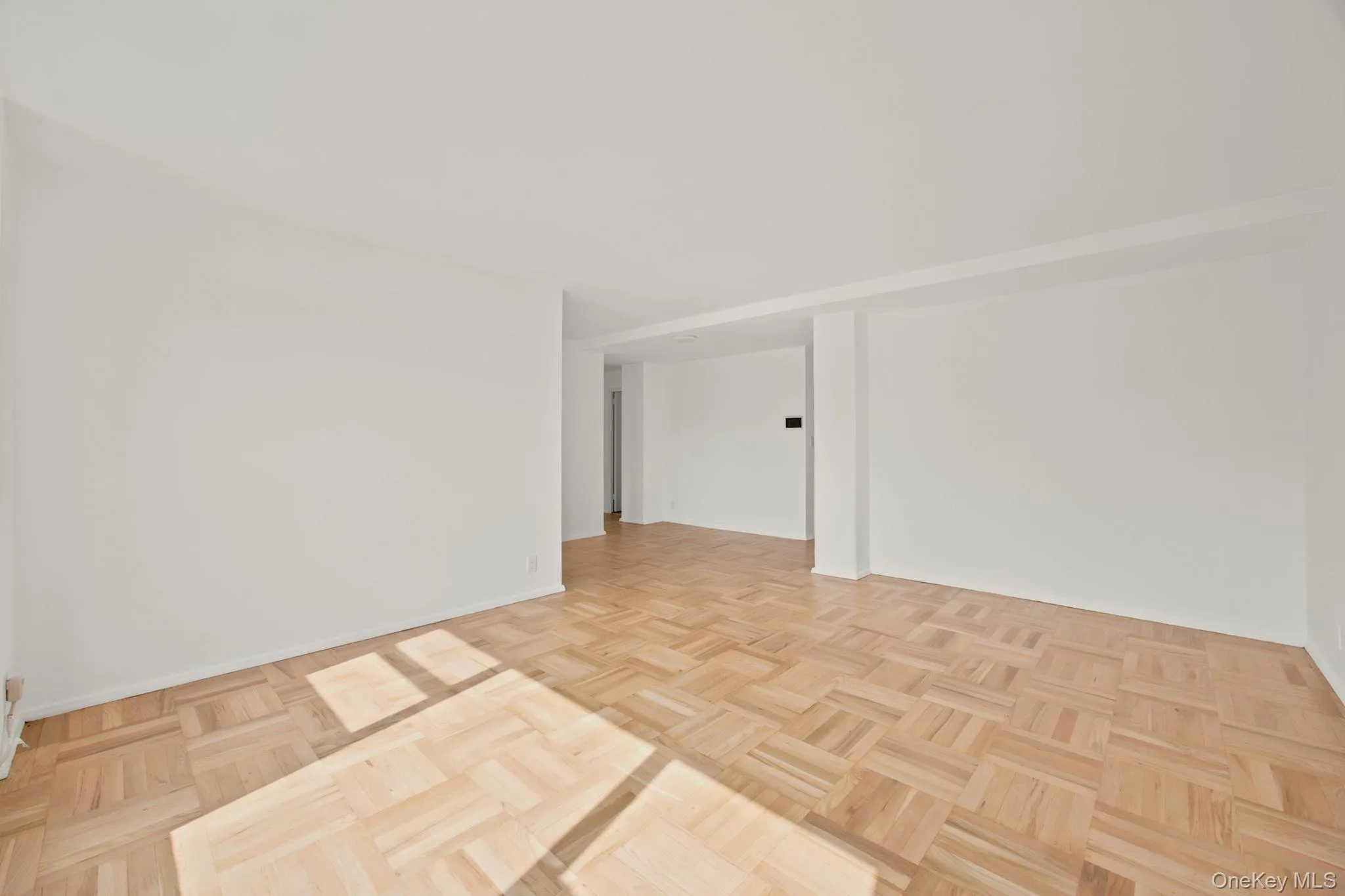 21-41 34th Avenue, New York, NY, 2 Bedrooms Bedrooms, 5 Rooms Rooms,1 BathroomBathrooms,Residential,For Rent,34th,0,1041188 21-41 34th Avenue, New York, NY, 2 Bedrooms Bedrooms, 5 Rooms Rooms,1 BathroomBathrooms,Residential,For Rent,34th,0,1041188
