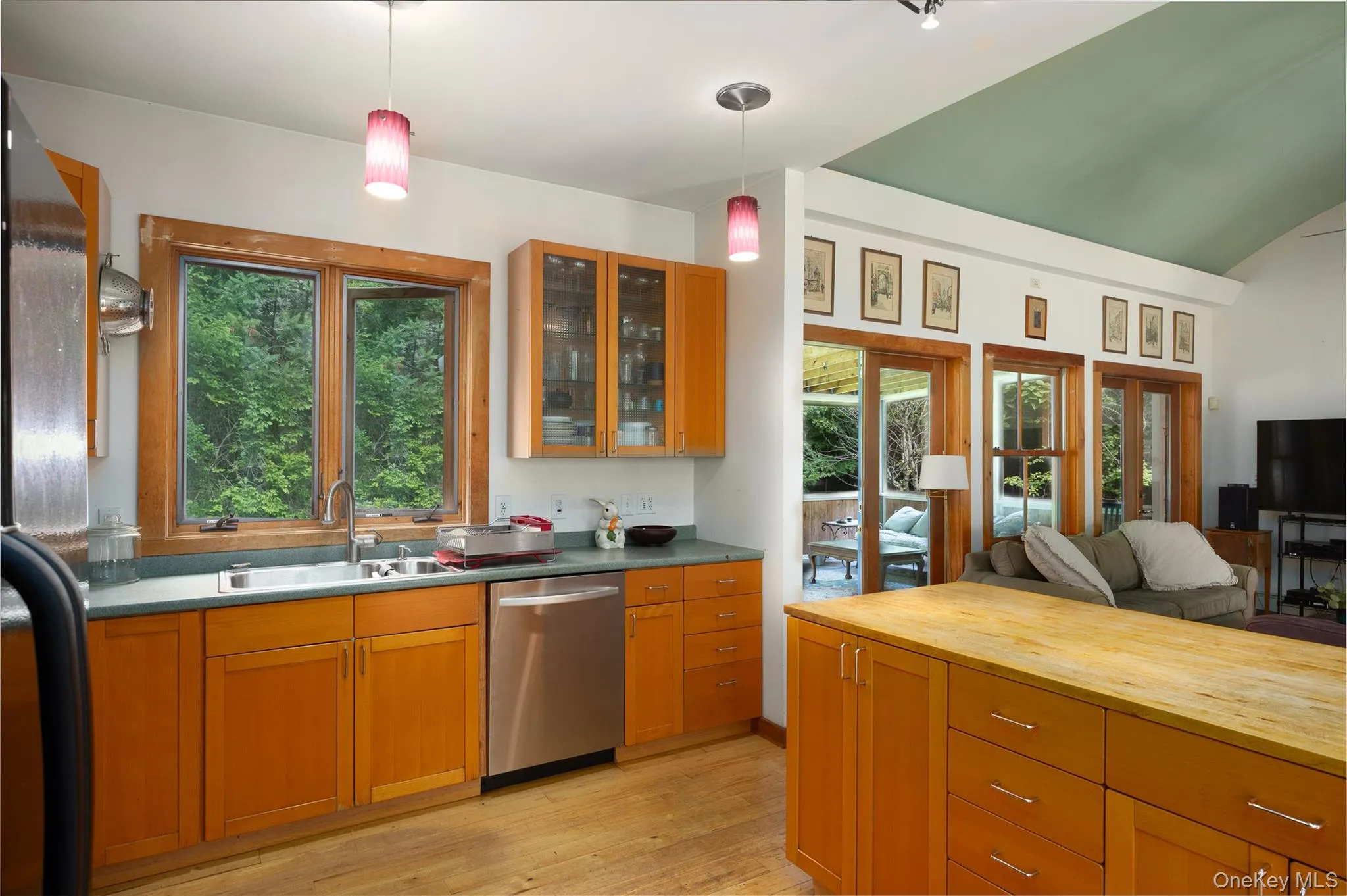 248 Stoll Road, Saugerties, NY, 3 Bedrooms Bedrooms, ,2 BathroomsBathrooms,Residential,For Rent,Stoll,0,1041190 248 Stoll Road, Saugerties, NY, 3 Bedrooms Bedrooms, ,2 BathroomsBathrooms,Residential,For Rent,Stoll,0,1041190