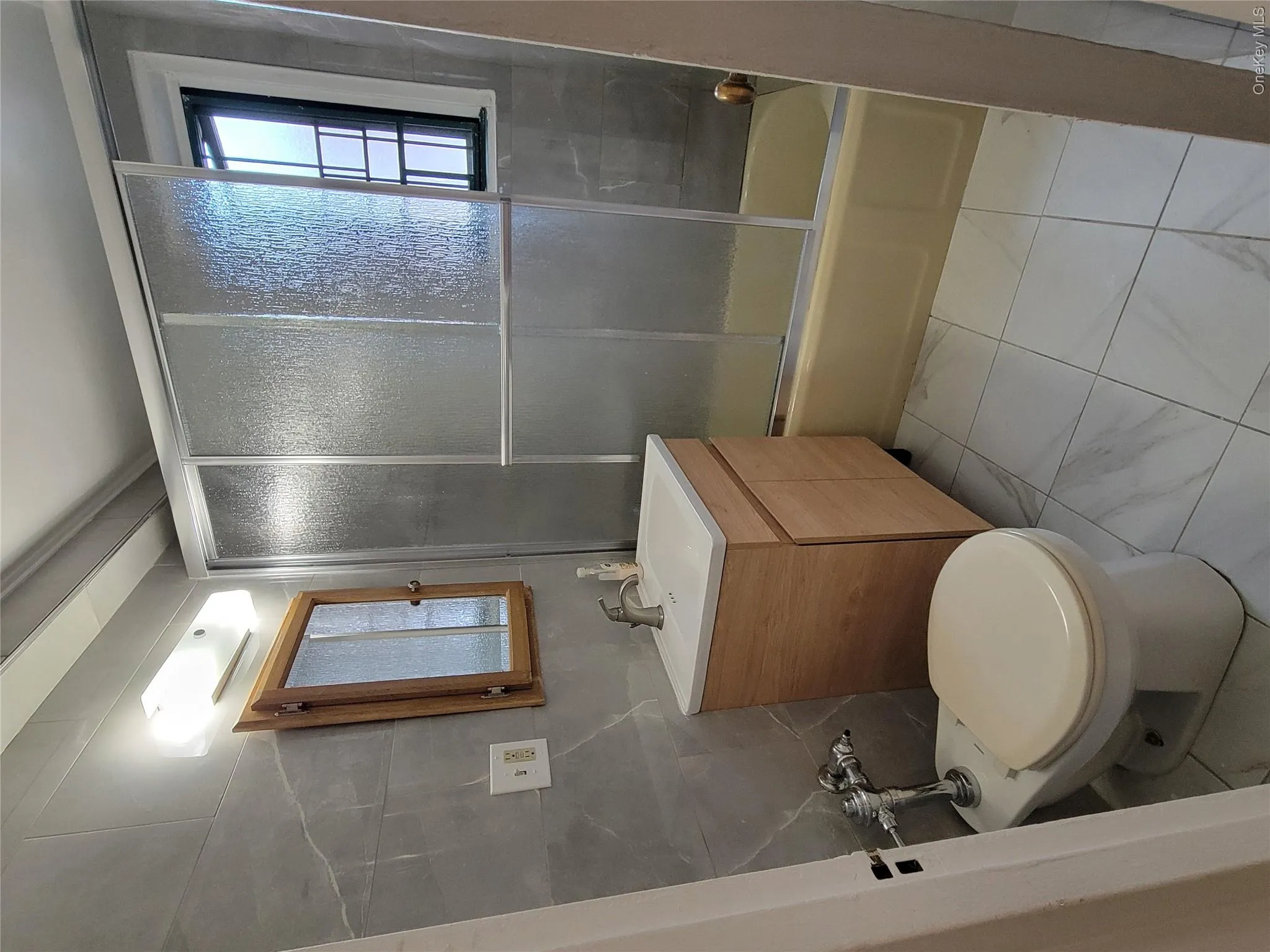 1503 Metropolitan Avenue, New York, NY, 1 Bedroom Bedrooms, 3 Rooms Rooms,1 BathroomBathrooms,Residential,For Rent,Metropolitan,0,1041191 1503 Metropolitan Avenue, New York, NY, 1 Bedroom Bedrooms, 3 Rooms Rooms,1 BathroomBathrooms,Residential,For Rent,Metropolitan,0,1041191