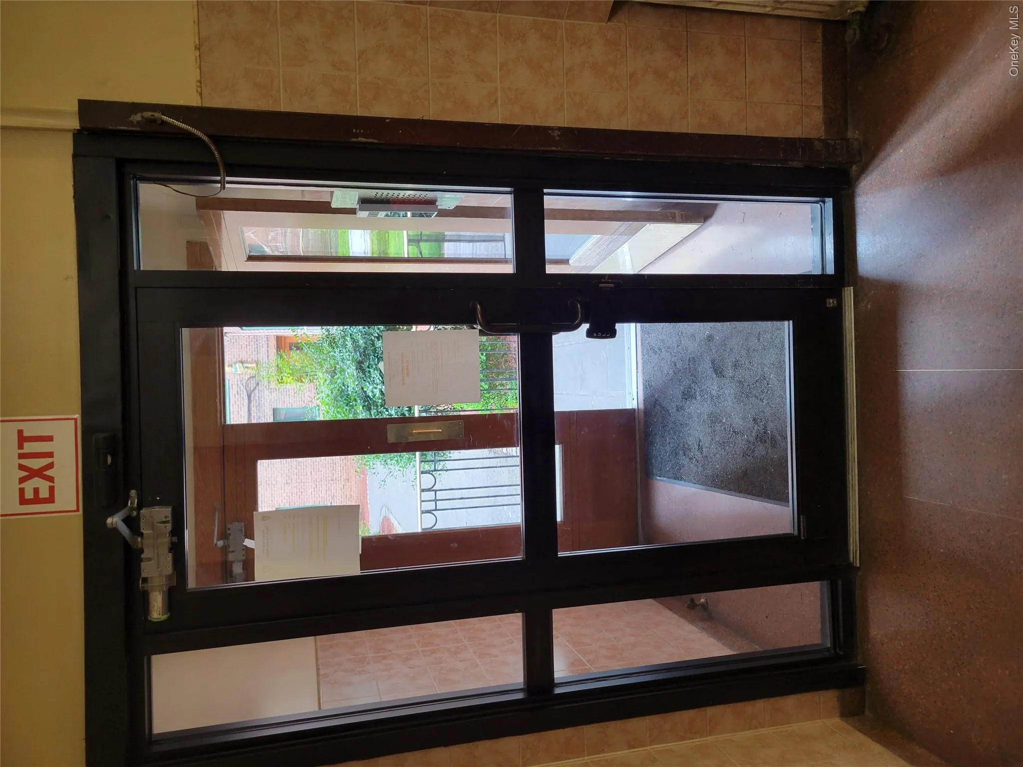 1503 Metropolitan Avenue, New York, NY, 1 Bedroom Bedrooms, 3 Rooms Rooms,1 BathroomBathrooms,Residential,For Rent,Metropolitan,0,1041191 1503 Metropolitan Avenue, New York, NY, 1 Bedroom Bedrooms, 3 Rooms Rooms,1 BathroomBathrooms,Residential,For Rent,Metropolitan,0,1041191