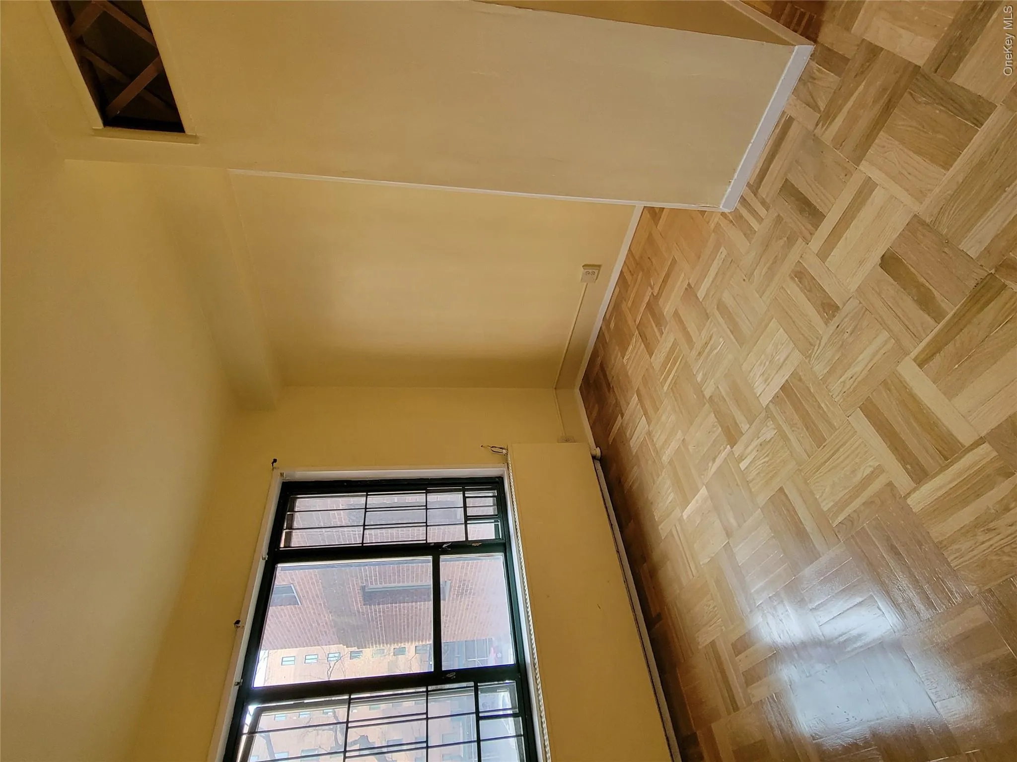 1503 Metropolitan Avenue, New York, NY, 1 Bedroom Bedrooms, 3 Rooms Rooms,1 BathroomBathrooms,Residential,For Rent,Metropolitan,0,1041191 1503 Metropolitan Avenue, New York, NY, 1 Bedroom Bedrooms, 3 Rooms Rooms,1 BathroomBathrooms,Residential,For Rent,Metropolitan,0,1041191