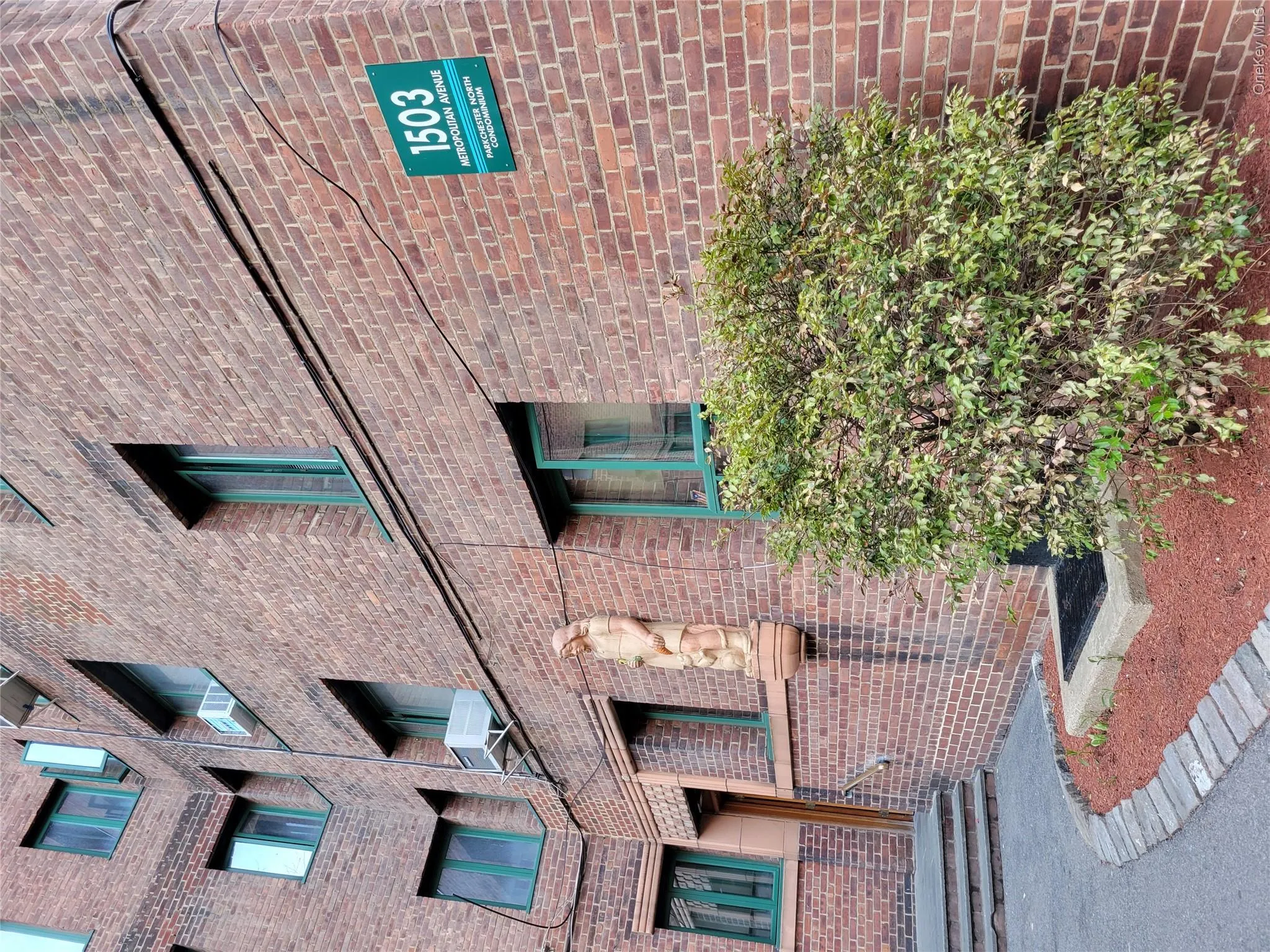 1503 Metropolitan Avenue, New York, NY, 1 Bedroom Bedrooms, 3 Rooms Rooms,1 BathroomBathrooms,Residential,For Rent,Metropolitan,0,1041191 1503 Metropolitan Avenue, New York, NY, 1 Bedroom Bedrooms, 3 Rooms Rooms,1 BathroomBathrooms,Residential,For Rent,Metropolitan,0,1041191