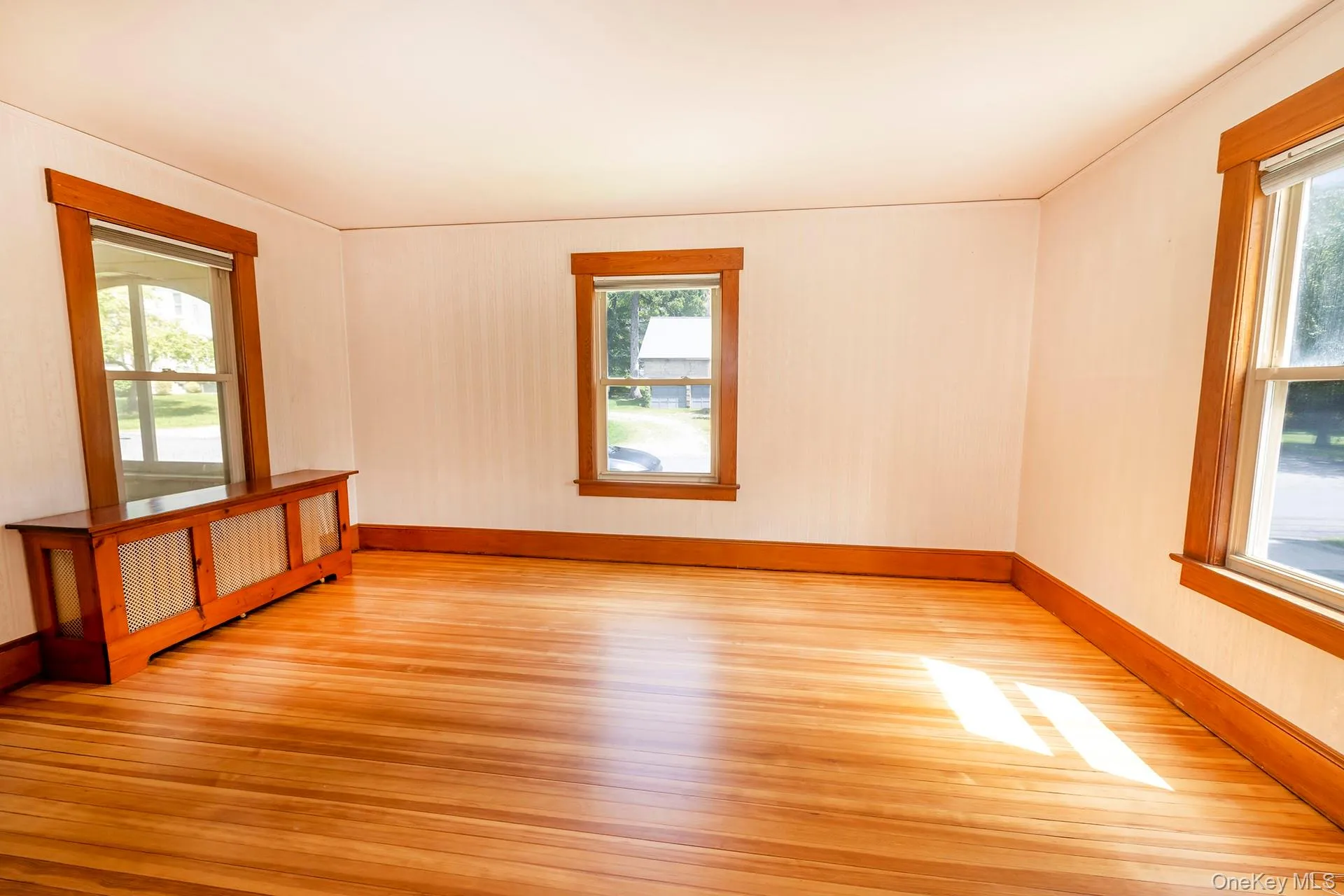 7 Maple Avenue, Washington, NY, 3 Bedrooms Bedrooms, 7 Rooms Rooms,1 BathroomBathrooms,Residential,For Rent,Maple,0,1041192 7 Maple Avenue, Washington, NY, 3 Bedrooms Bedrooms, 7 Rooms Rooms,1 BathroomBathrooms,Residential,For Rent,Maple,0,1041192