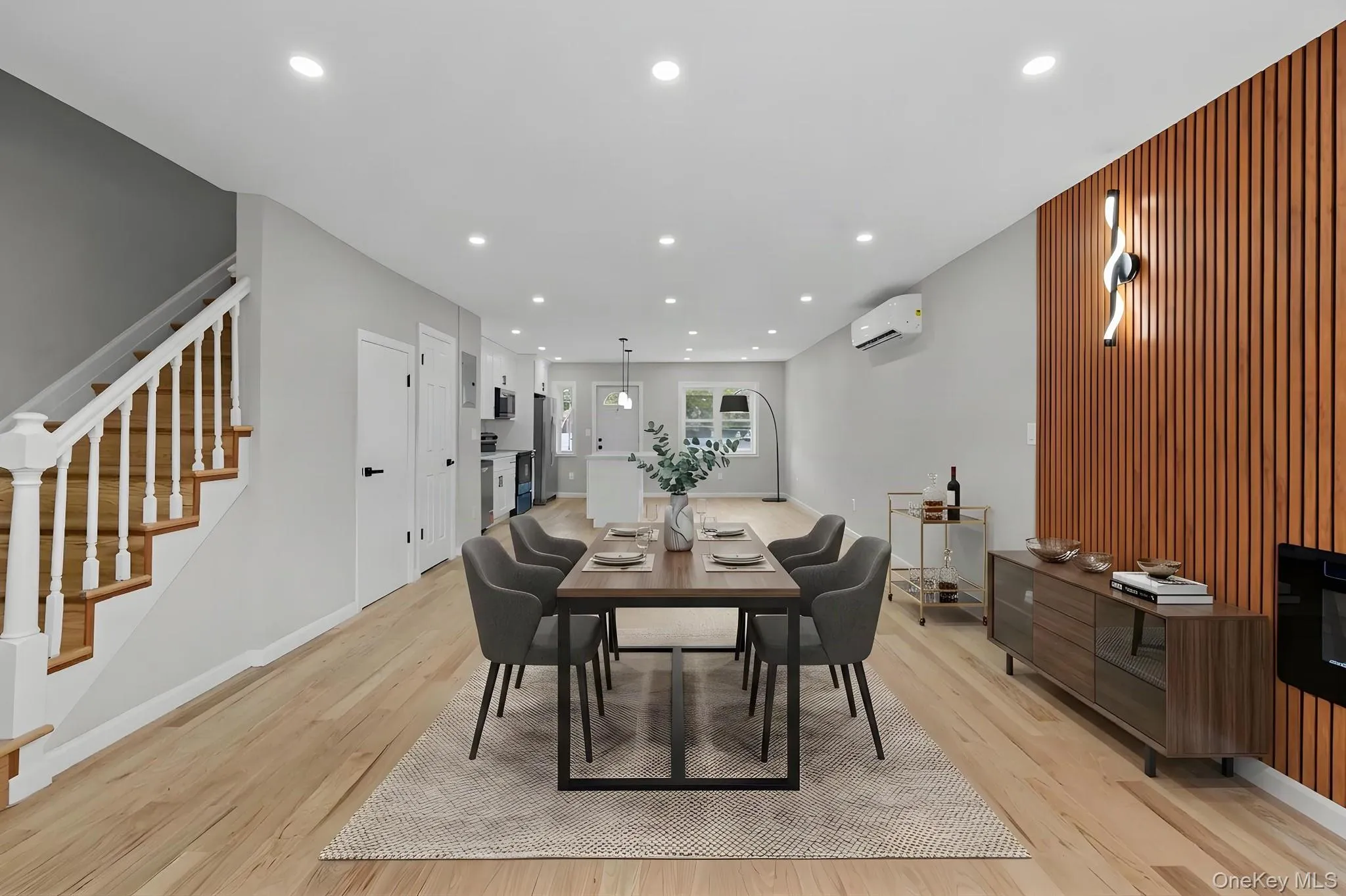 4067 Baychester Avenue, New York, NY, 3 Bedrooms Bedrooms, 12 Rooms Rooms,2 BathroomsBathrooms,Residential,For Rent,Baychester,0,1041194 4067 Baychester Avenue, New York, NY, 3 Bedrooms Bedrooms, 12 Rooms Rooms,2 BathroomsBathrooms,Residential,For Rent,Baychester,0,1041194