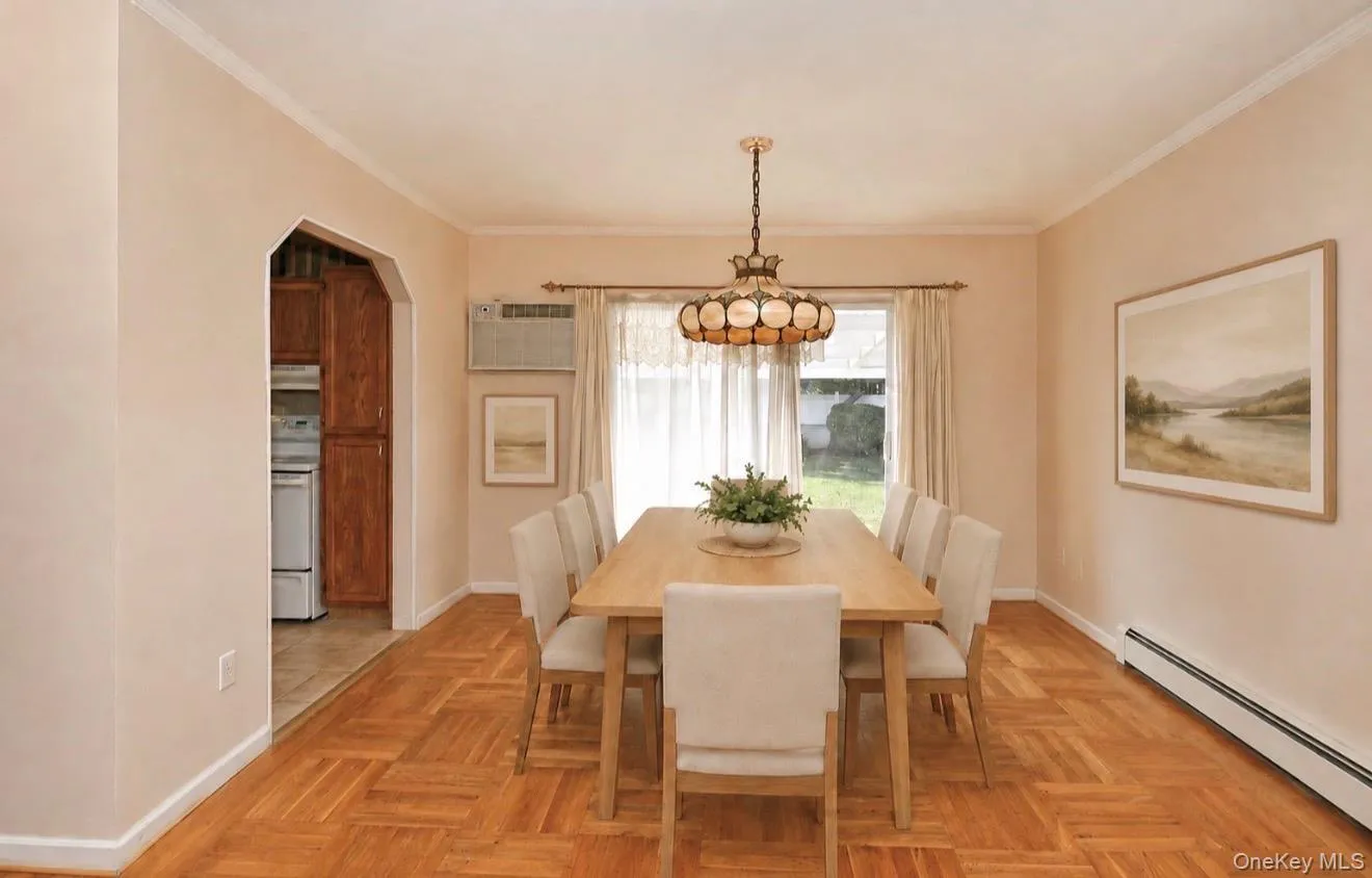 20 Sprucetree Lane, Huntington, NY, 3 Bedrooms Bedrooms, 5 Rooms Rooms,1 BathroomBathrooms,Residential,For Rent,Sprucetree,0,1041196 20 Sprucetree Lane, Huntington, NY, 3 Bedrooms Bedrooms, 5 Rooms Rooms,1 BathroomBathrooms,Residential,For Rent,Sprucetree,0,1041196