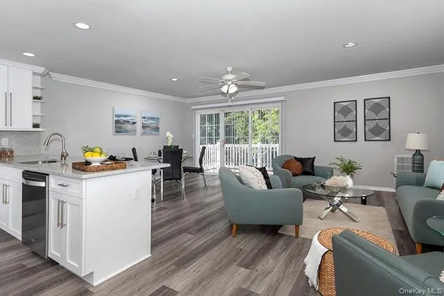 121 Overlook Drive, Brookhaven, NY, 1 Bedroom Bedrooms, 5 Rooms Rooms,2 BathroomsBathrooms,Residential Lease,For Rent,Overlook,0,1041202 121 Overlook Drive, Brookhaven, NY, 1 Bedroom Bedrooms, 5 Rooms Rooms,2 BathroomsBathrooms,Residential Lease,For Rent,Overlook,0,1041202