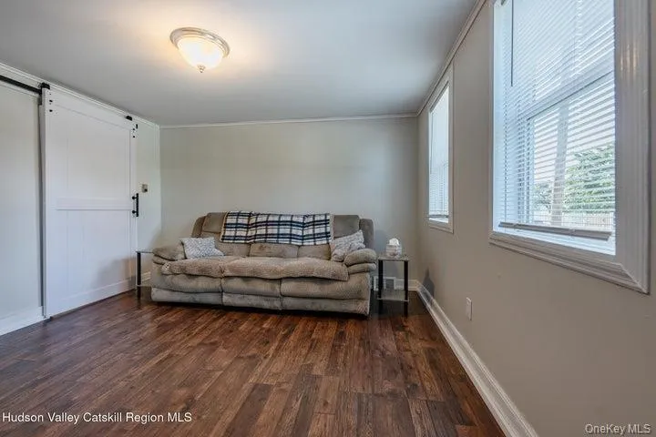 56 Emerick Street, Kingston, NY, 3 Bedrooms Bedrooms, 6 Rooms Rooms,1 BathroomBathrooms,Residential,For Rent,Emerick,0,1041203 56 Emerick Street, Kingston, NY, 3 Bedrooms Bedrooms, 6 Rooms Rooms,1 BathroomBathrooms,Residential,For Rent,Emerick,0,1041203